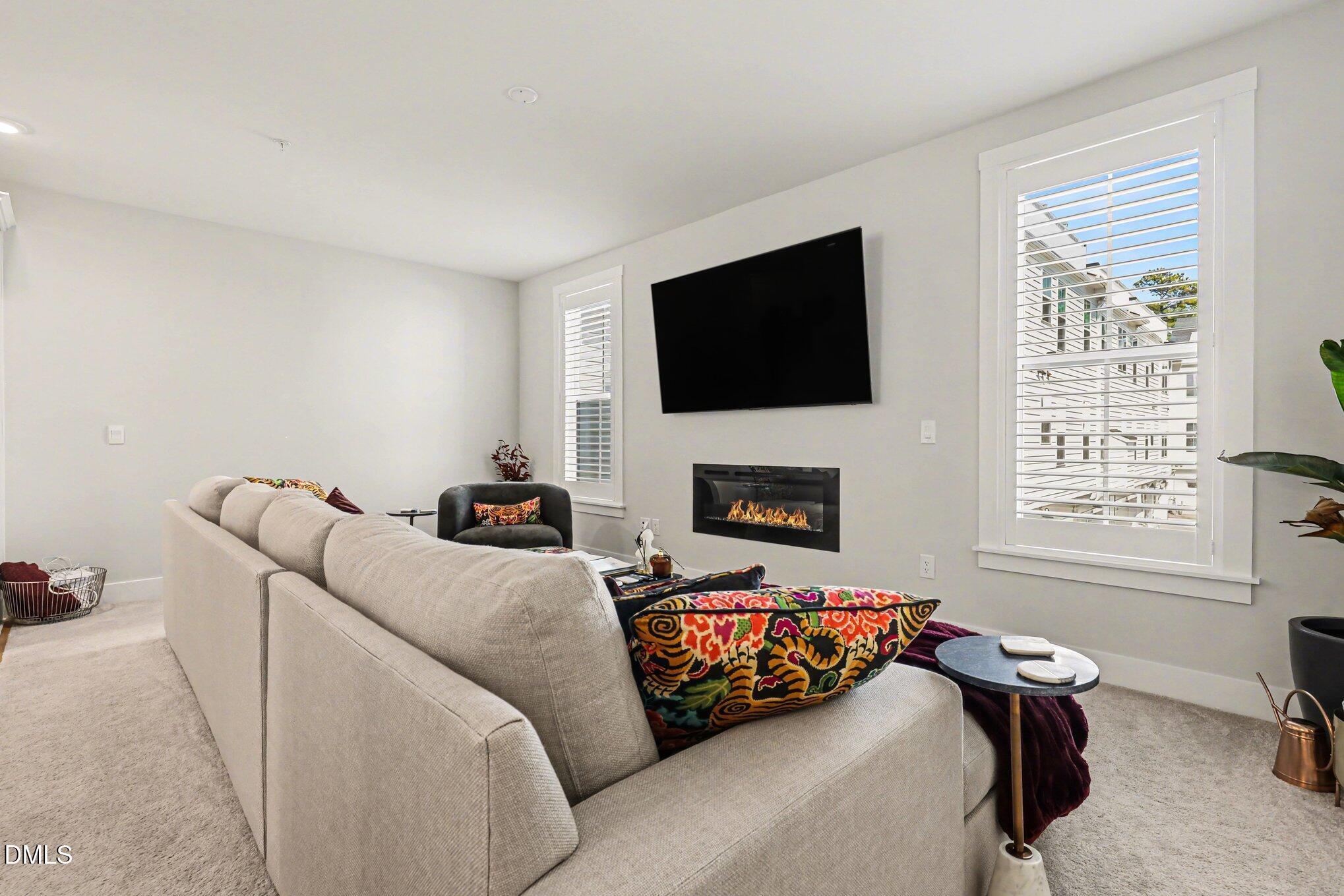 11549 Helmond Way 115