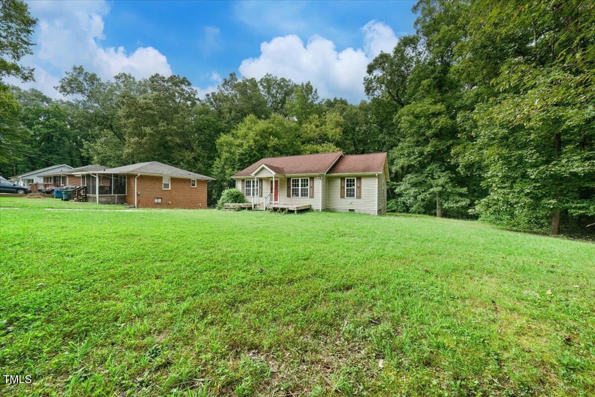 701 E Lavender Avenue