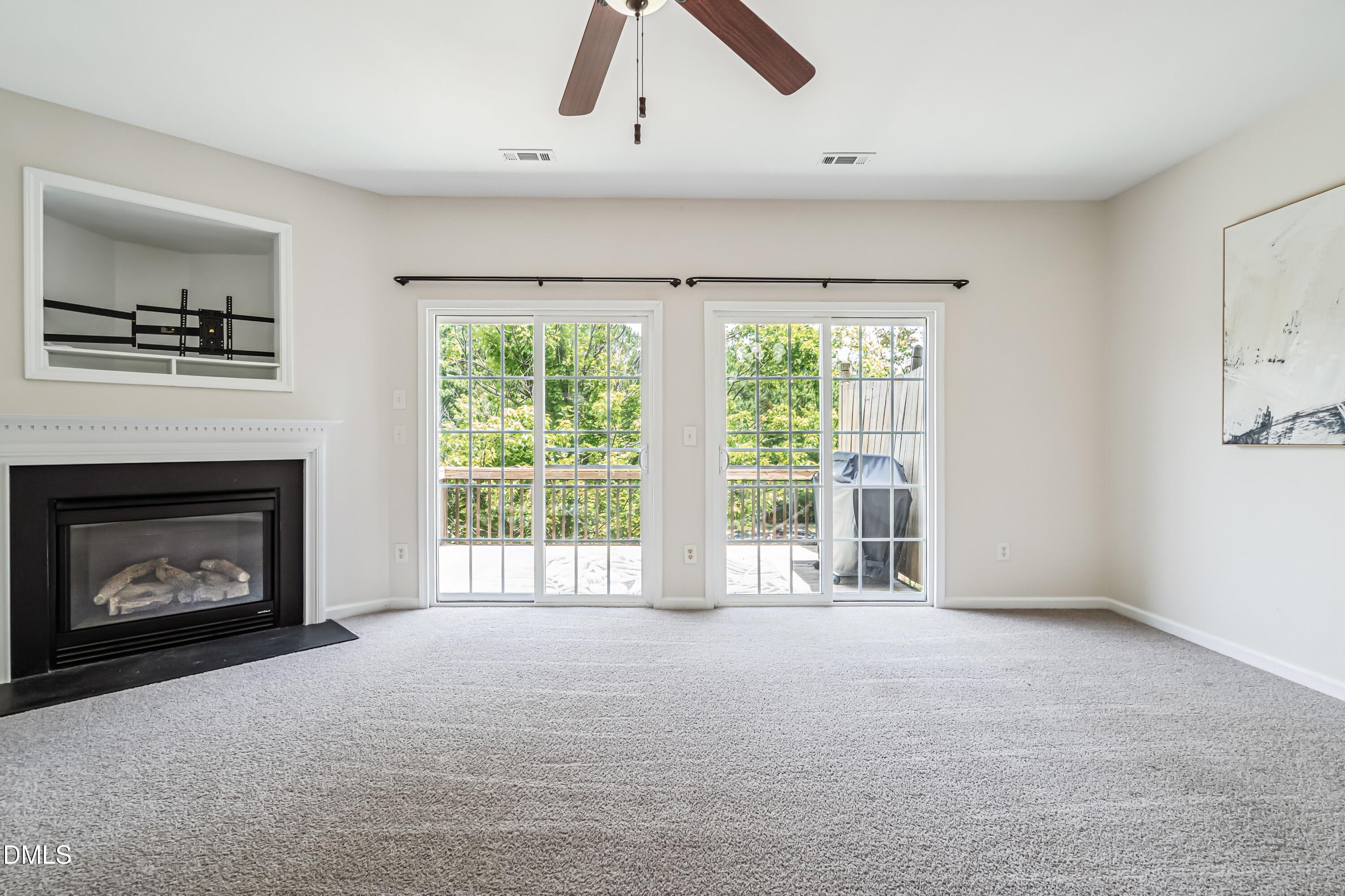 100 Gallent Hedge Trail