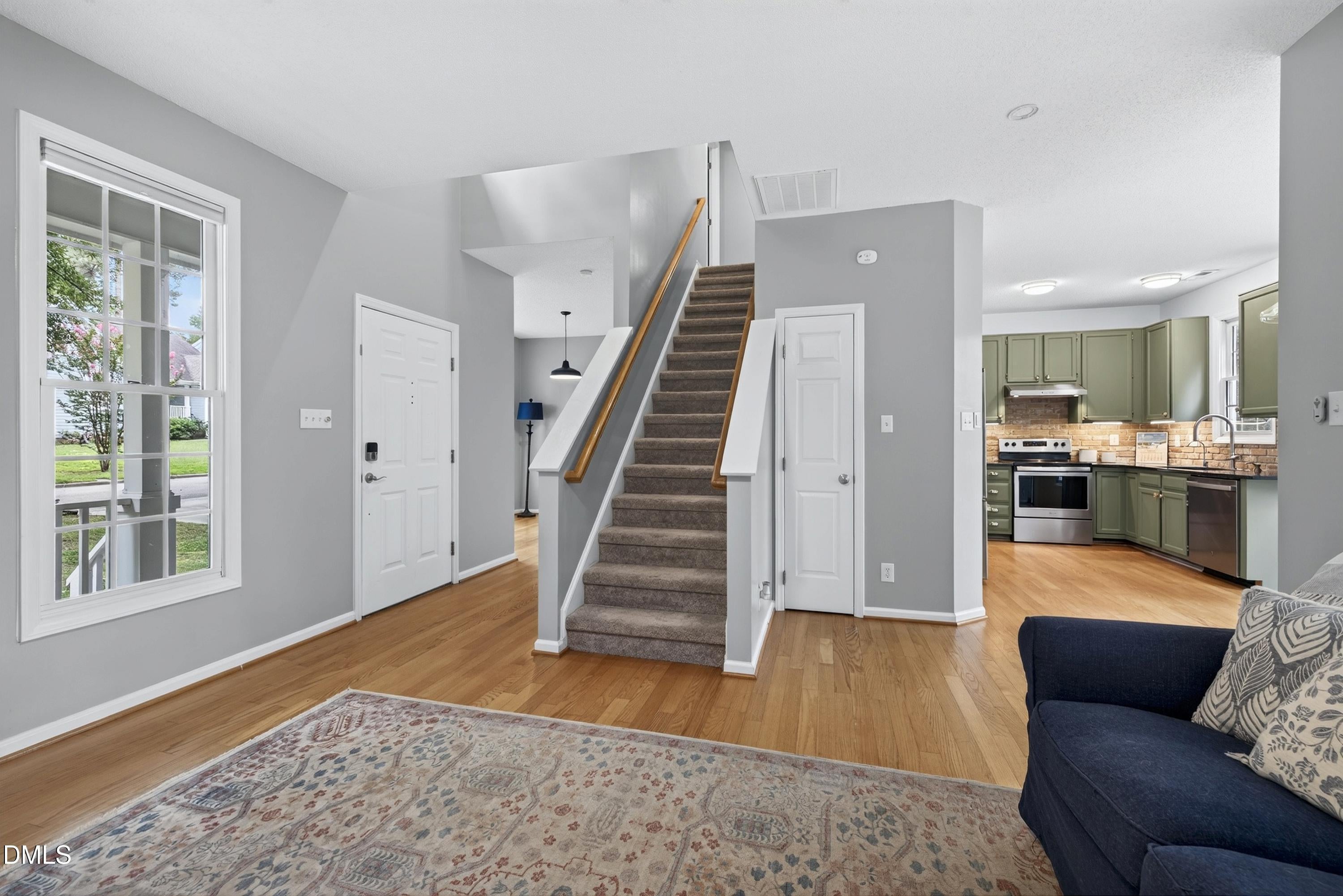 102 Unaka Court