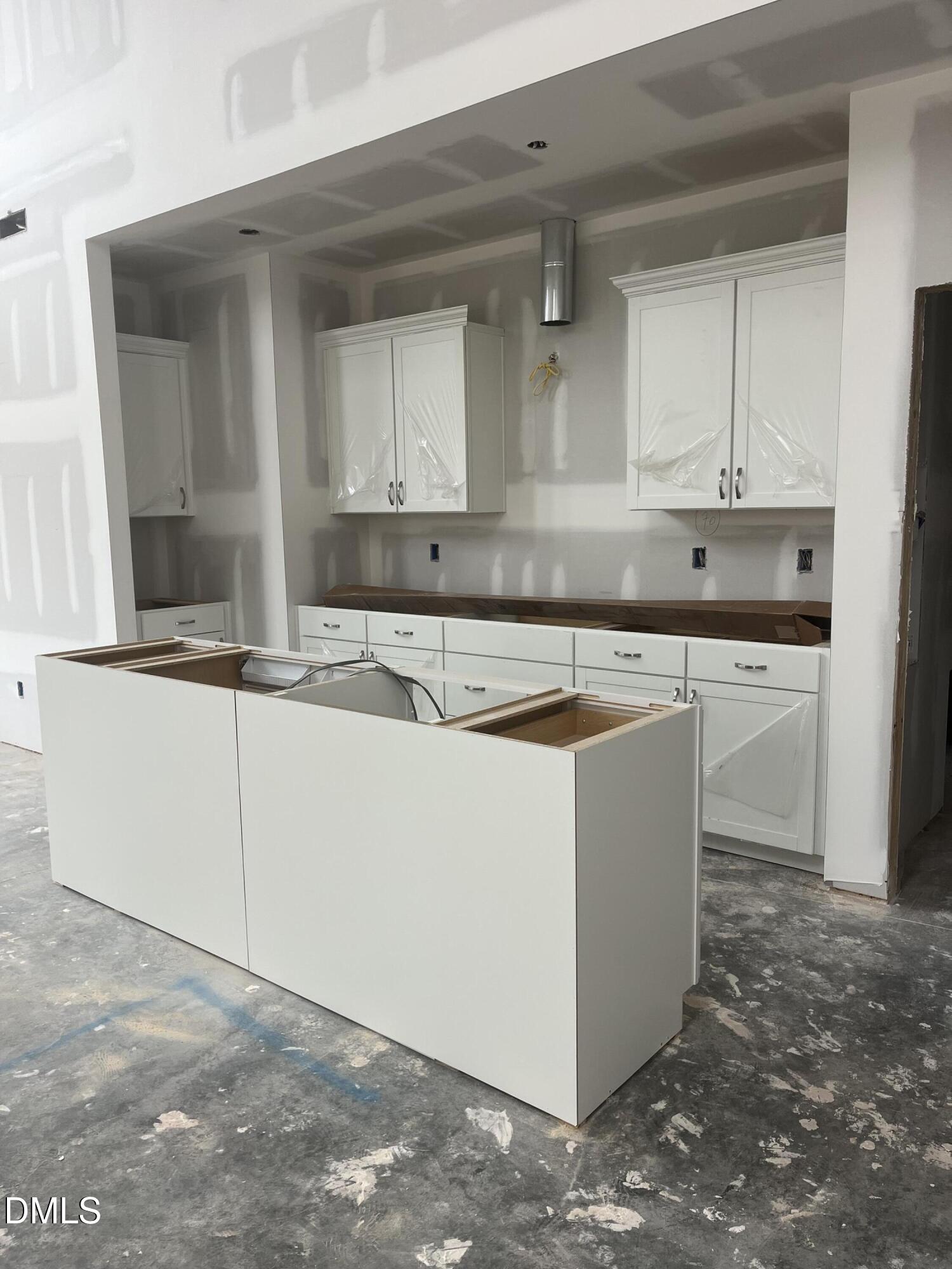 1118 Bell Heather Road 68