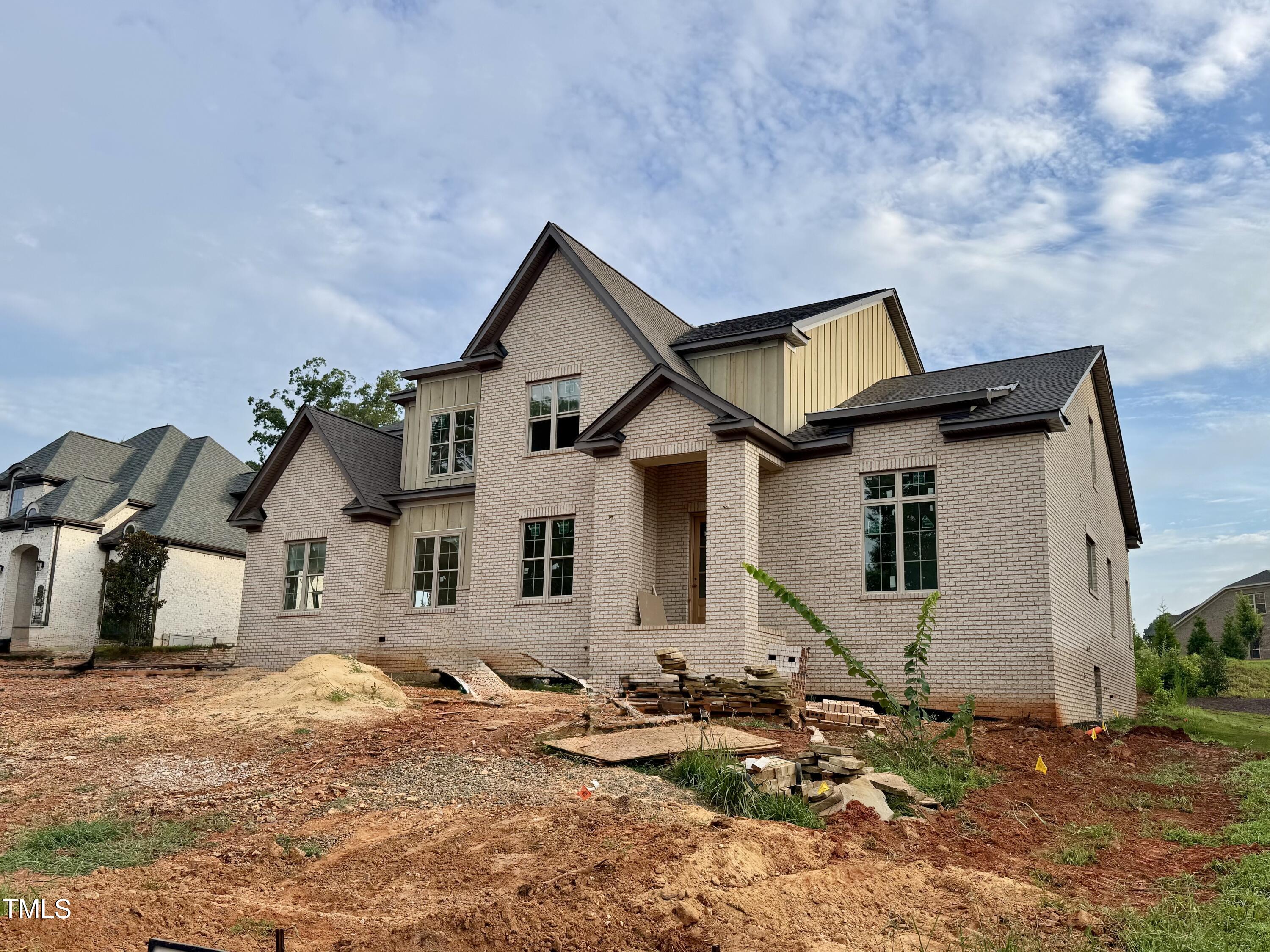 1150 Lochshire Drive