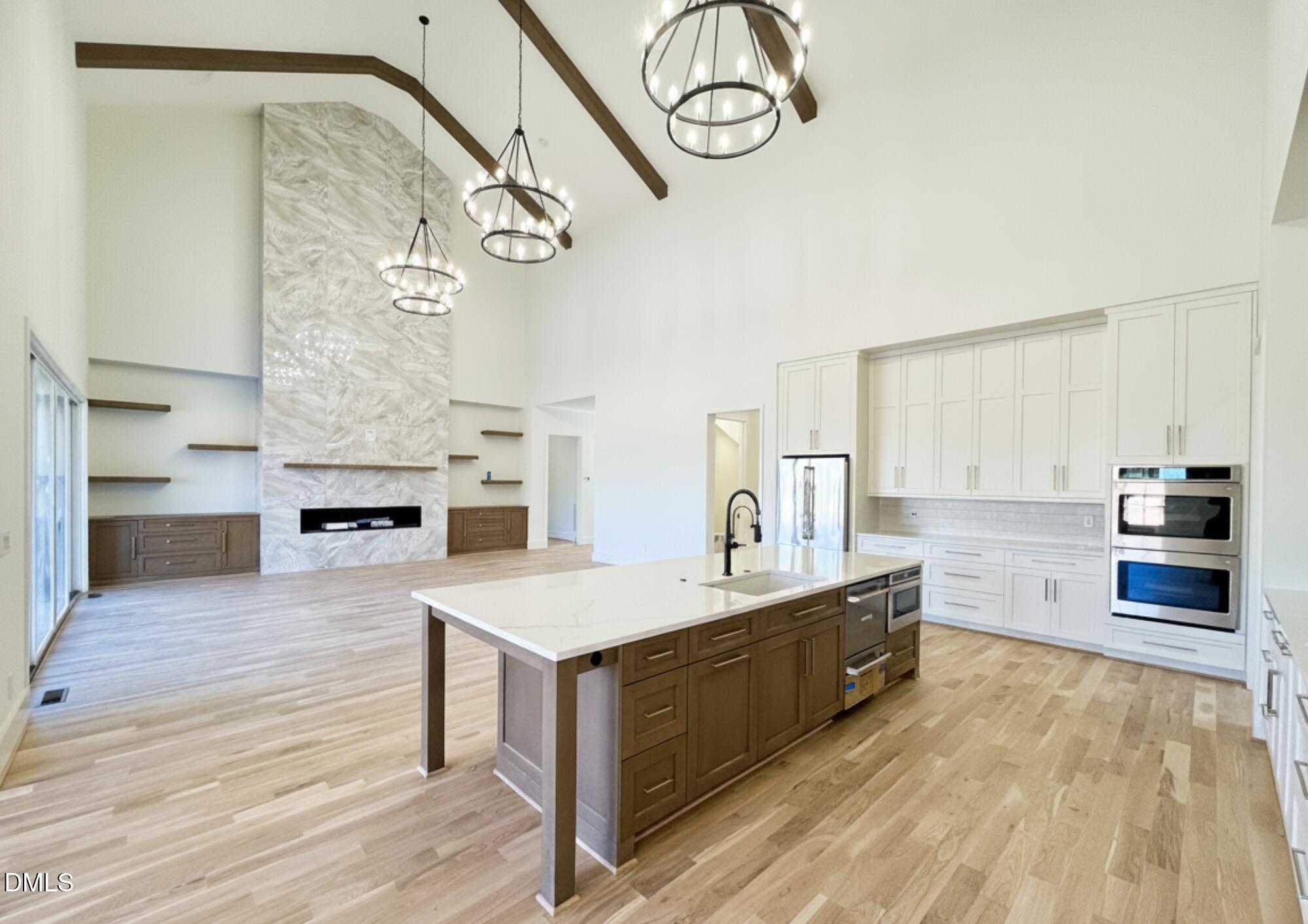 1150 Lochshire Drive