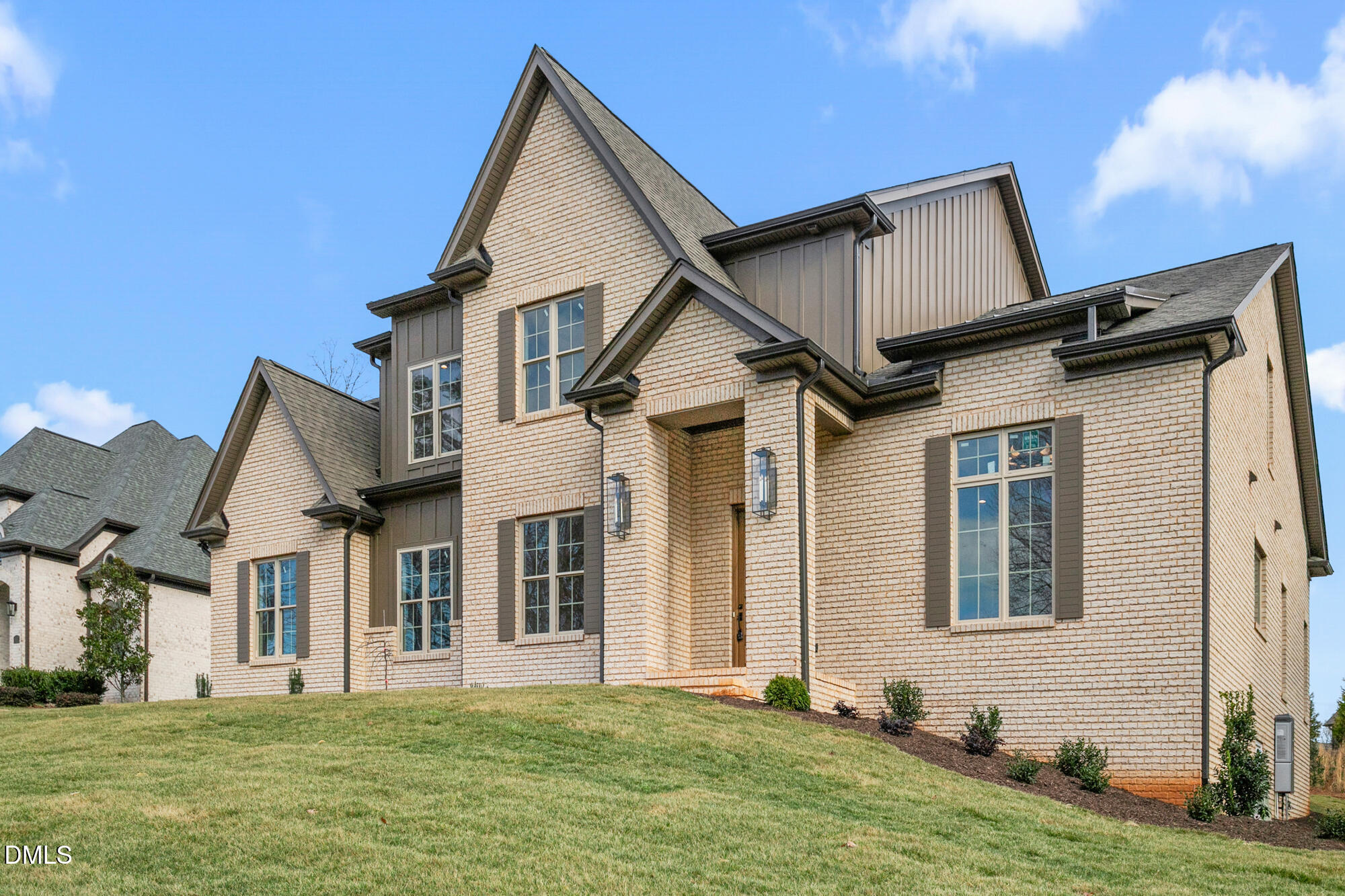 1150 Lochshire Drive