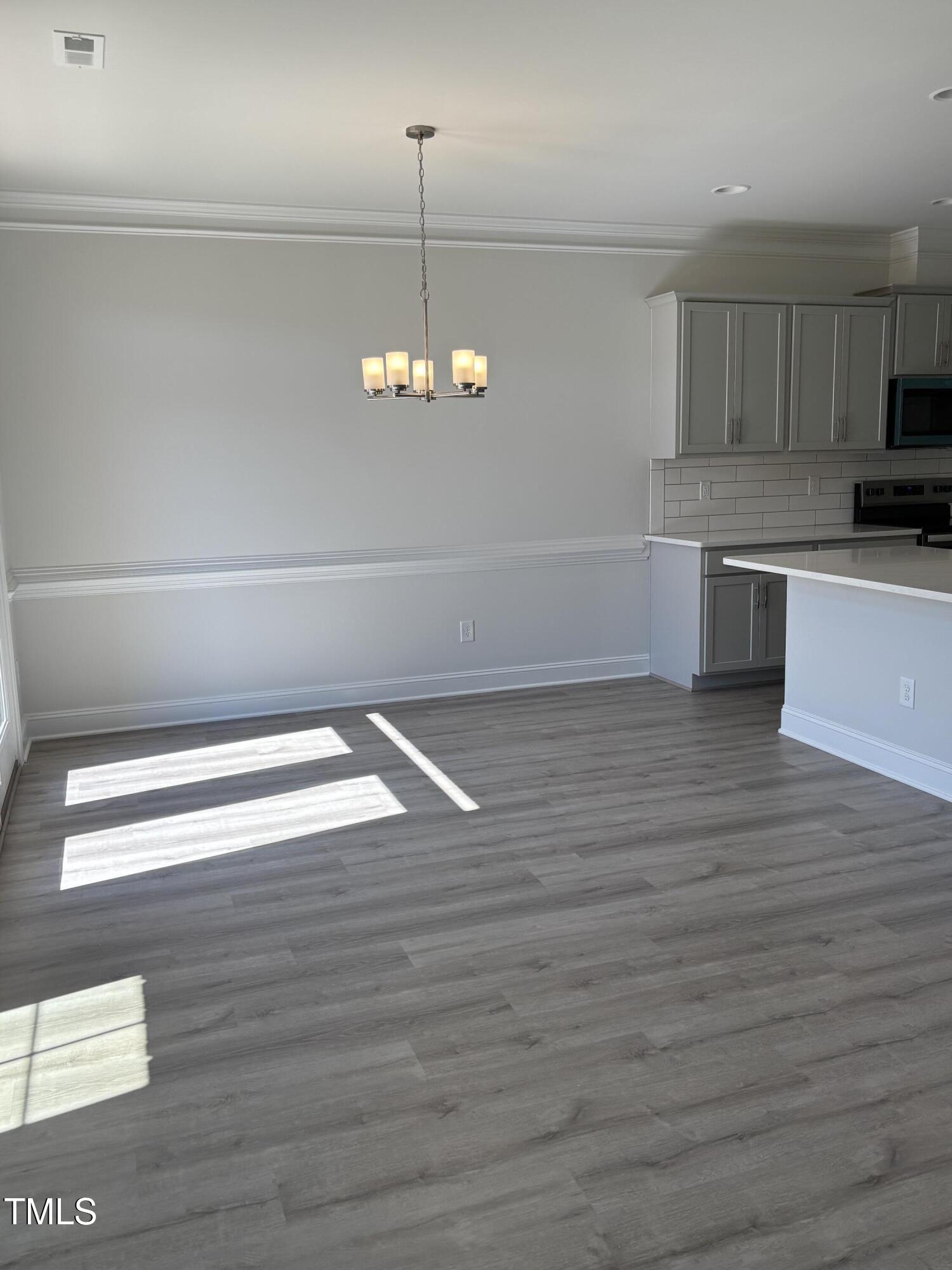 1041 Beechcraft Drive 119