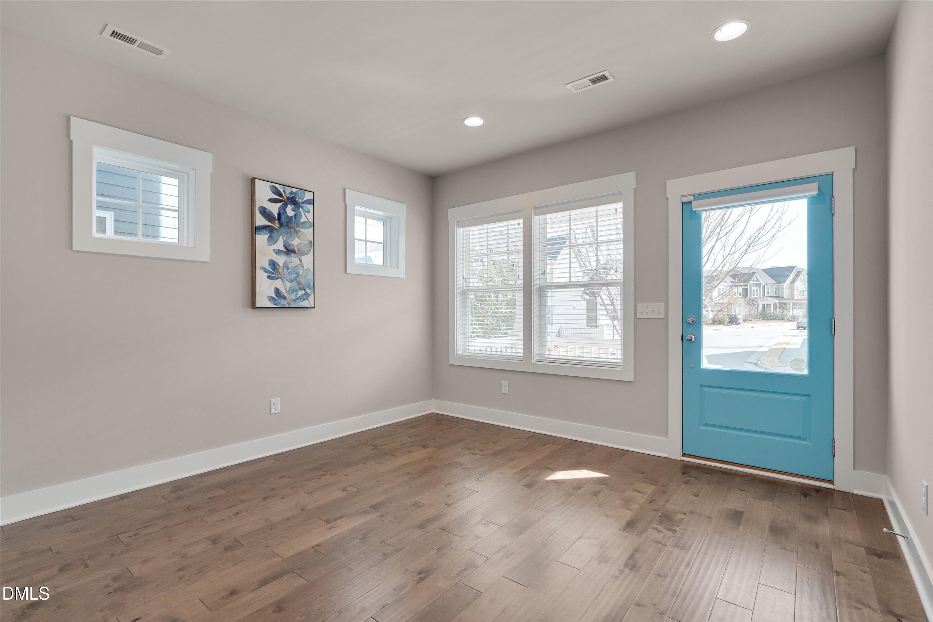 504 Beacon Ridge Boulevard