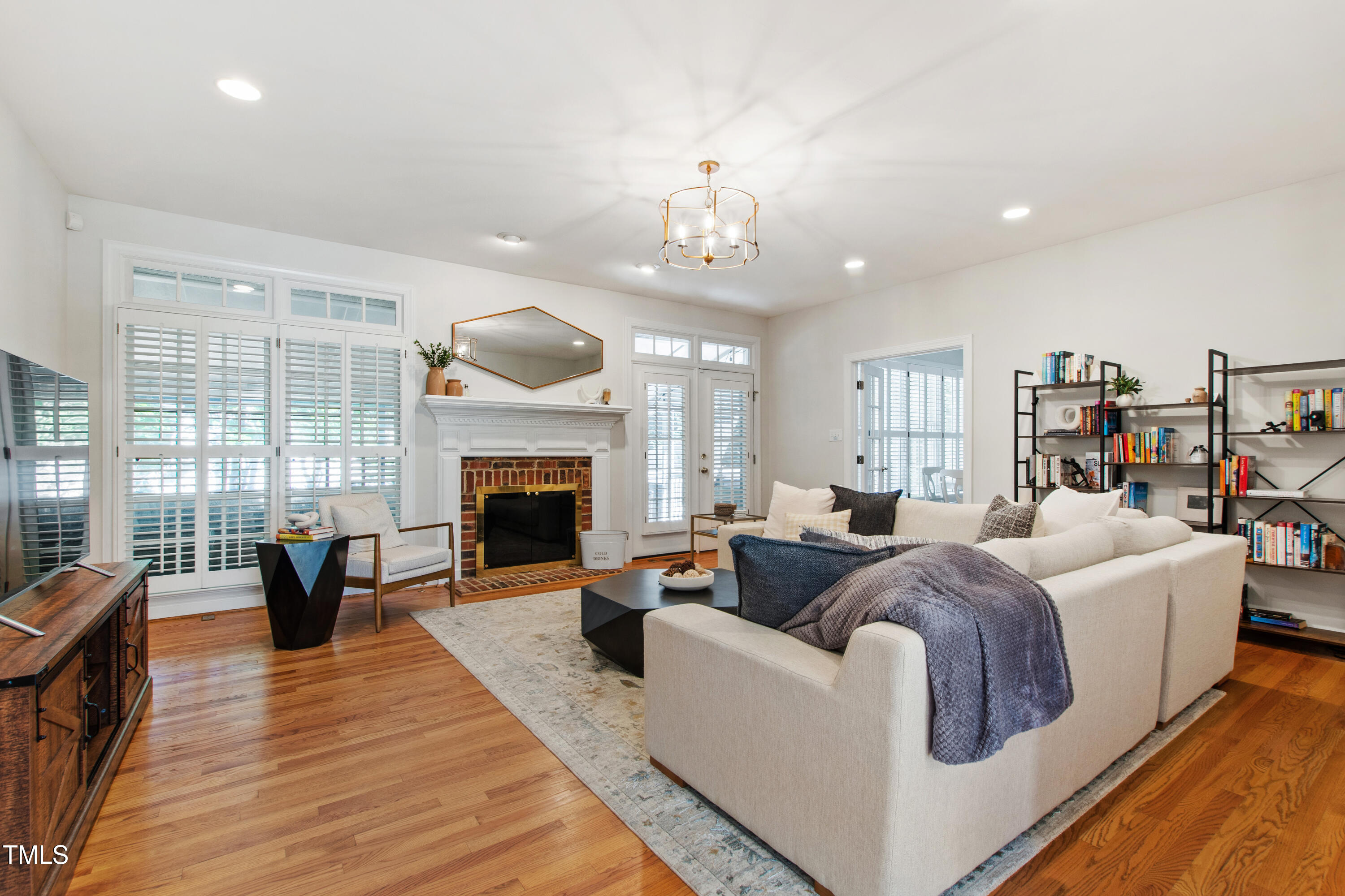 4900 Old Millcrest Court