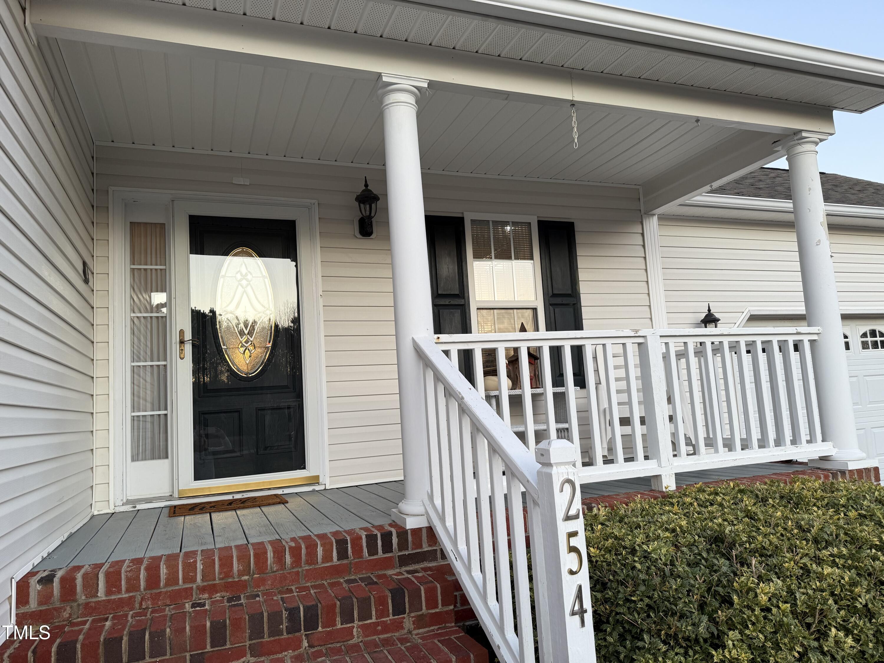 254 Pedernales Drive