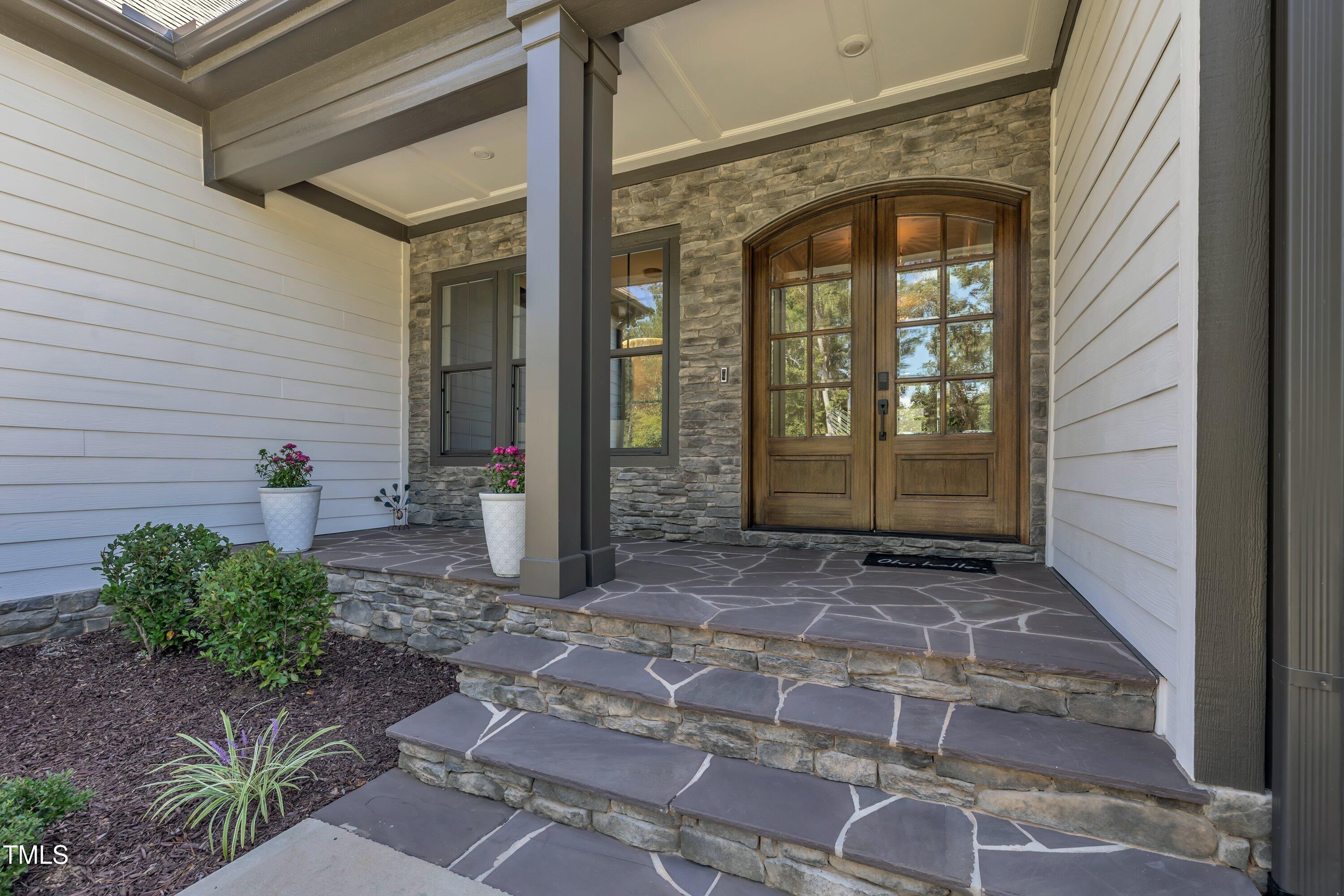 1120 Springdale Drive