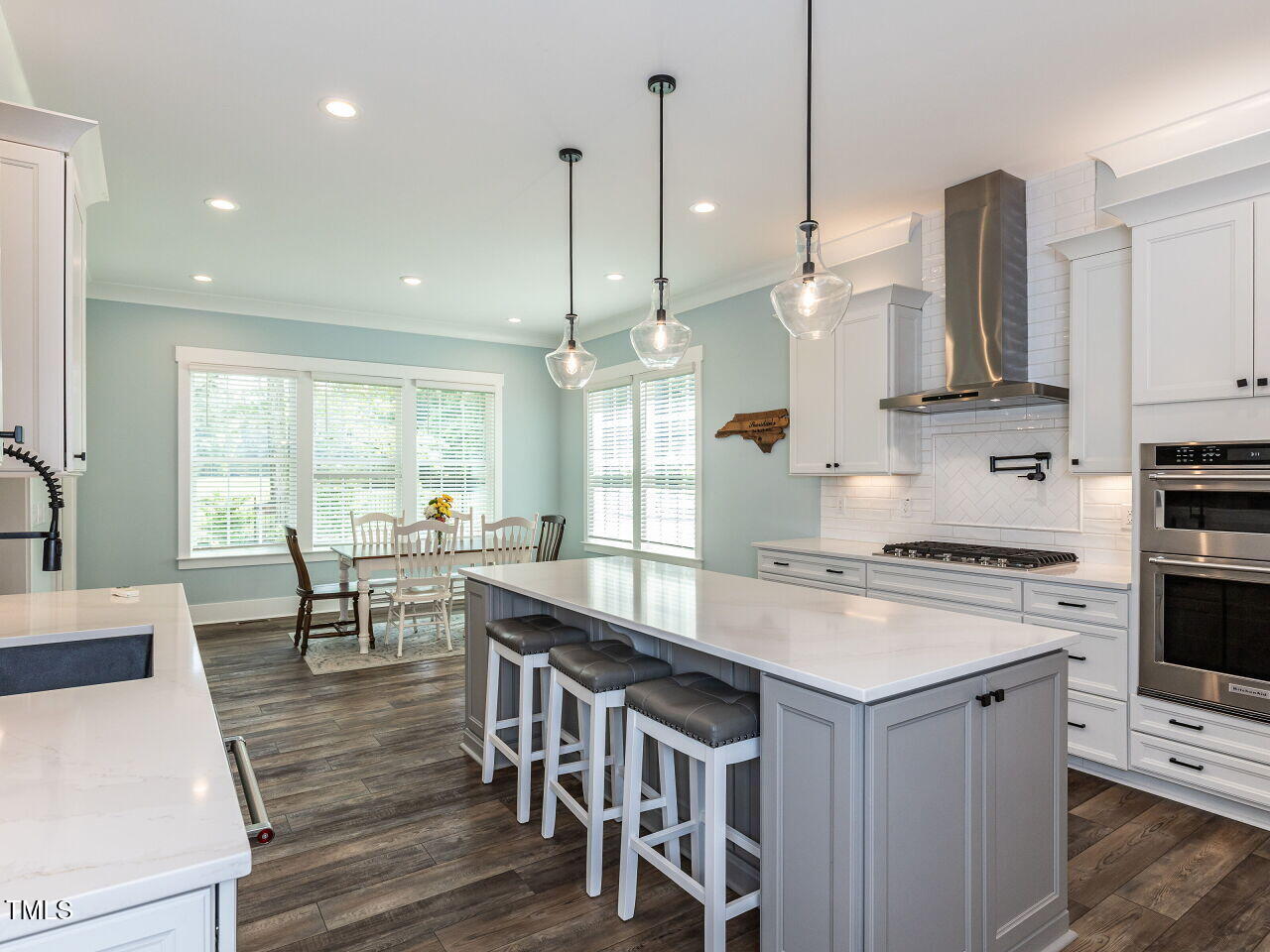 4104 Bankshire Lane