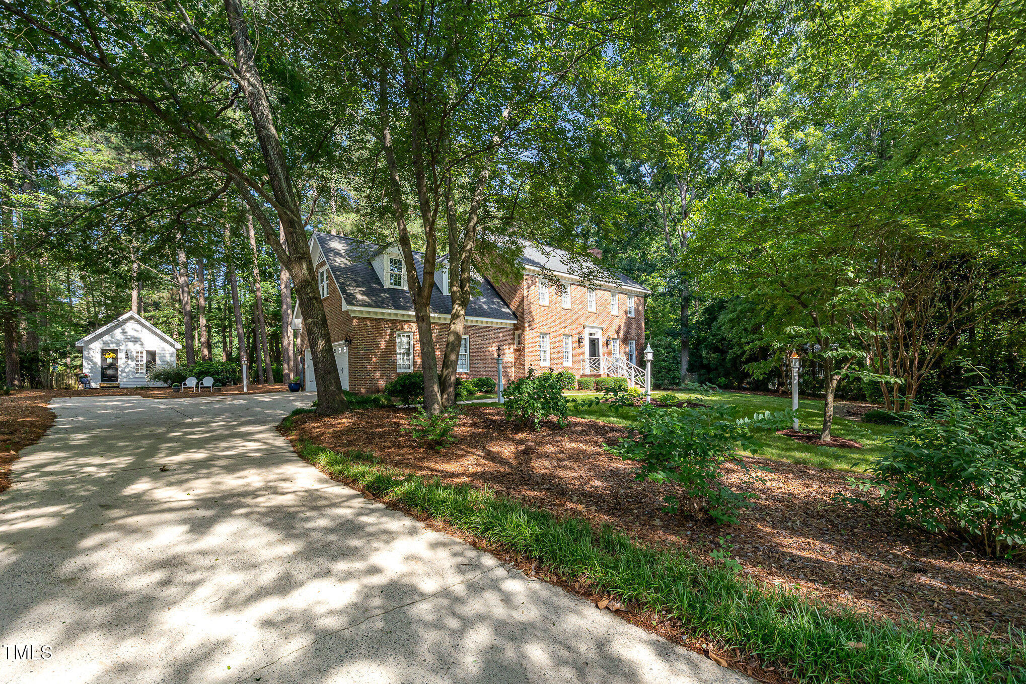 4020 Gumleaf Drive