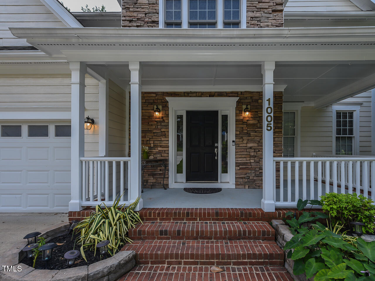 1005 Fairfax Woods Drive