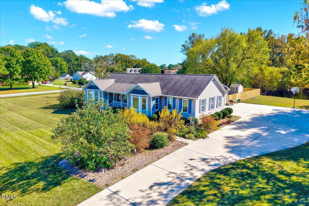 2805 Mary Marvin Trail
