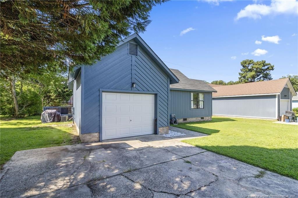 6913 Candlewood Drive