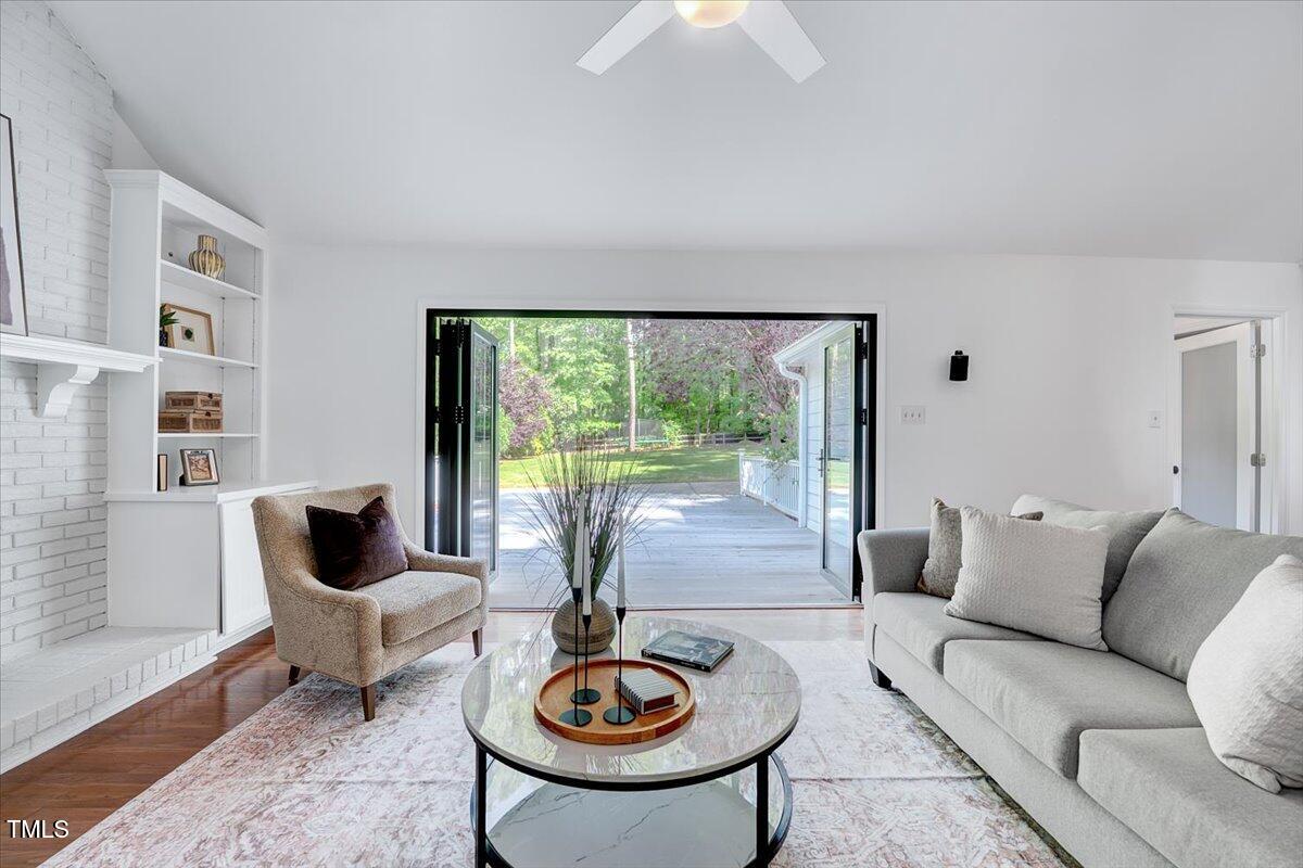 212 Ronaldsby Drive