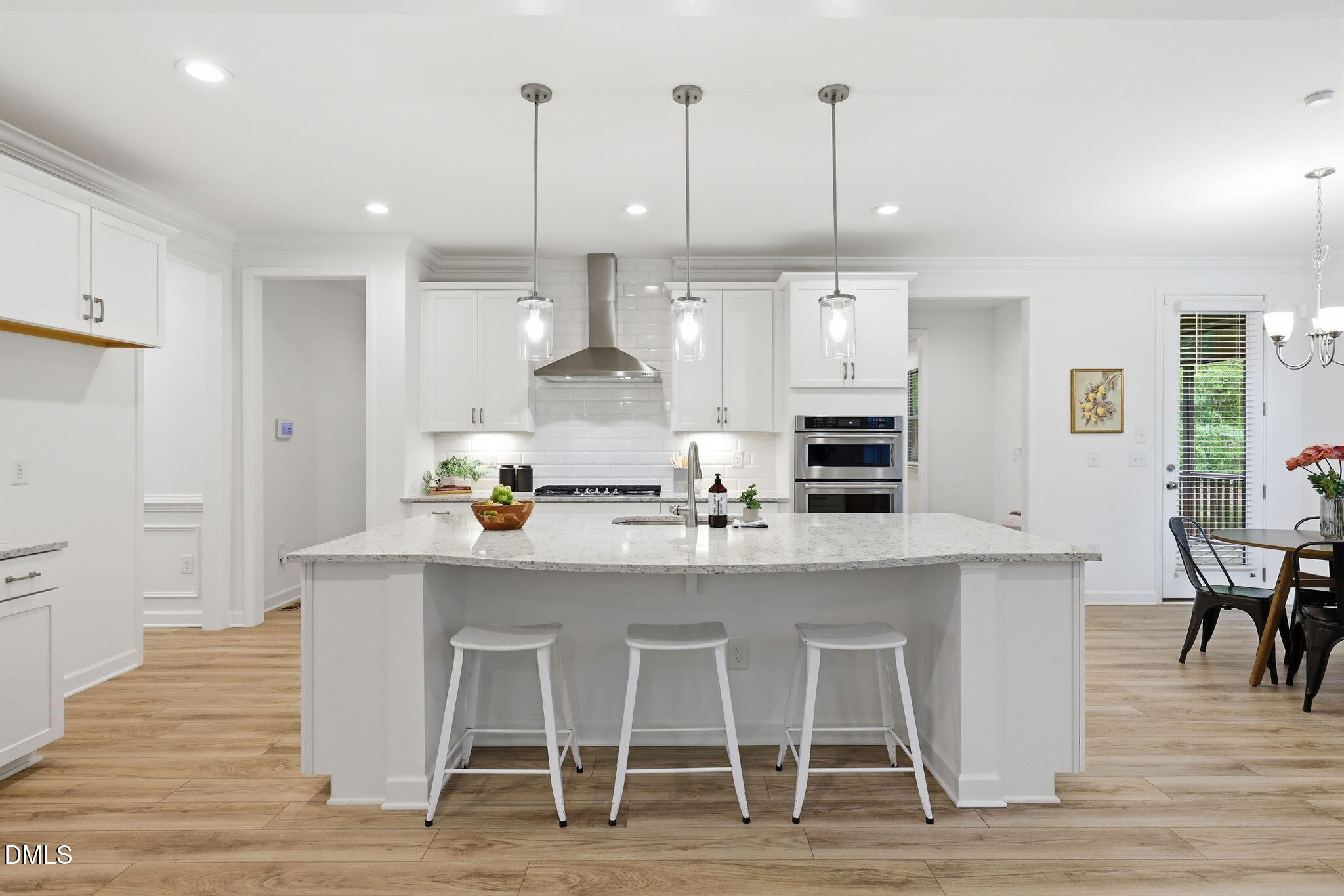 1121 Manchaca Loop
