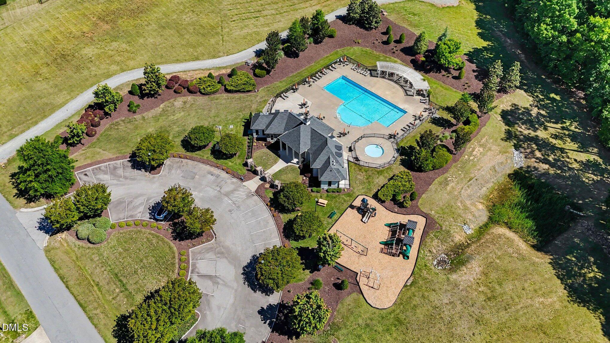 4000 Banks Stone Drive