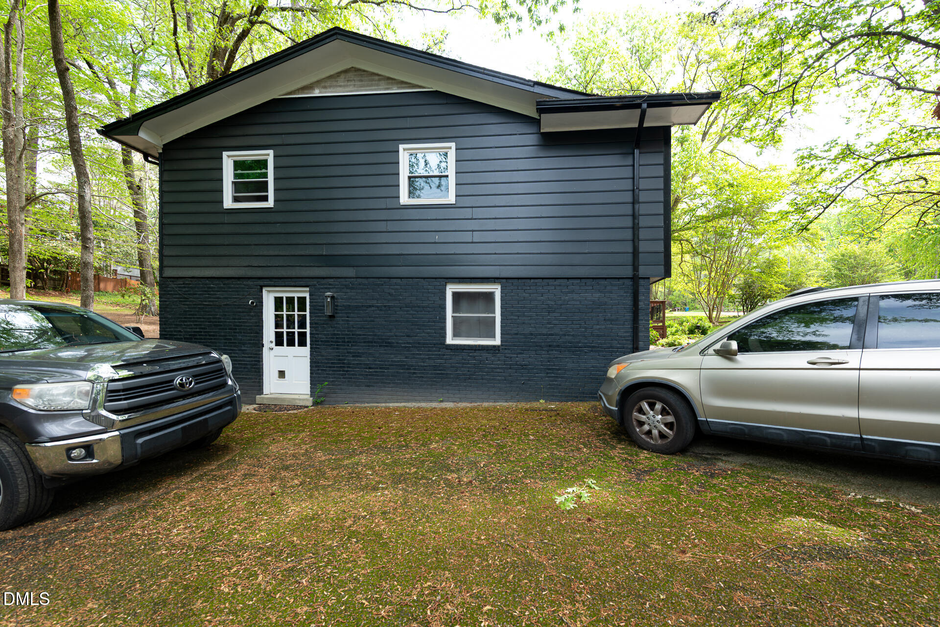 4050 Kelly Drive