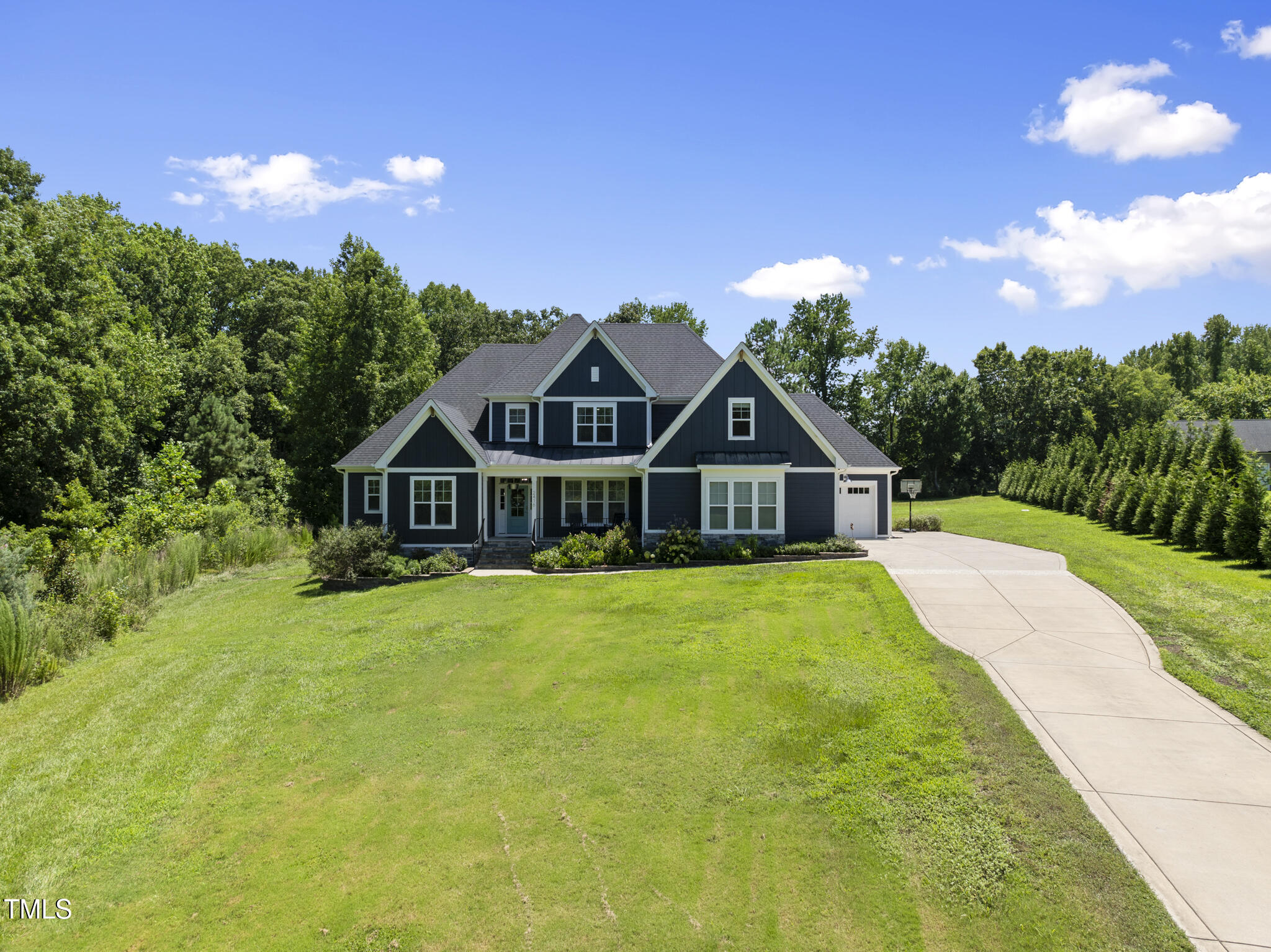 2416 Eddie Howard Road