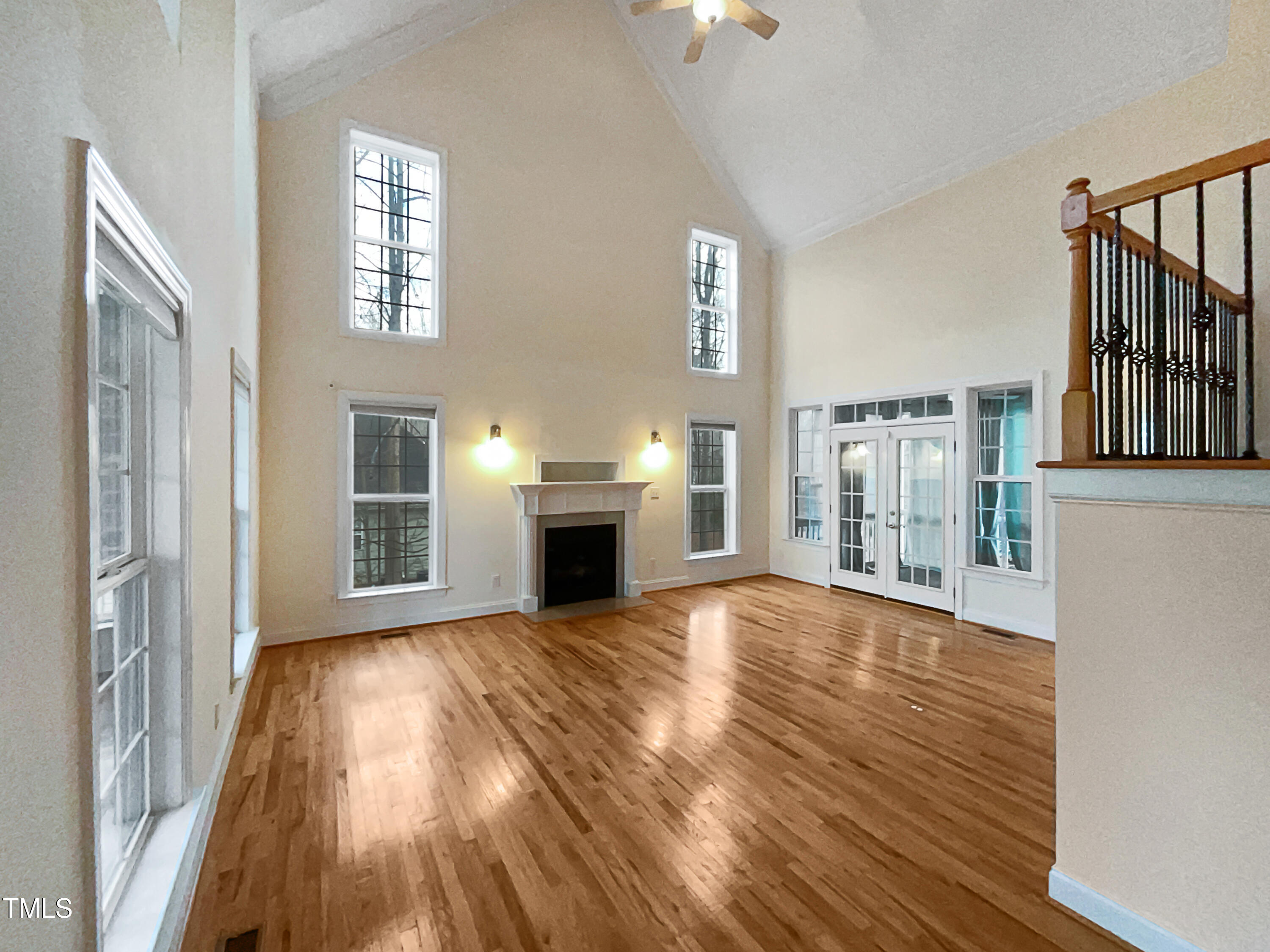 5621 Voorhees Lane