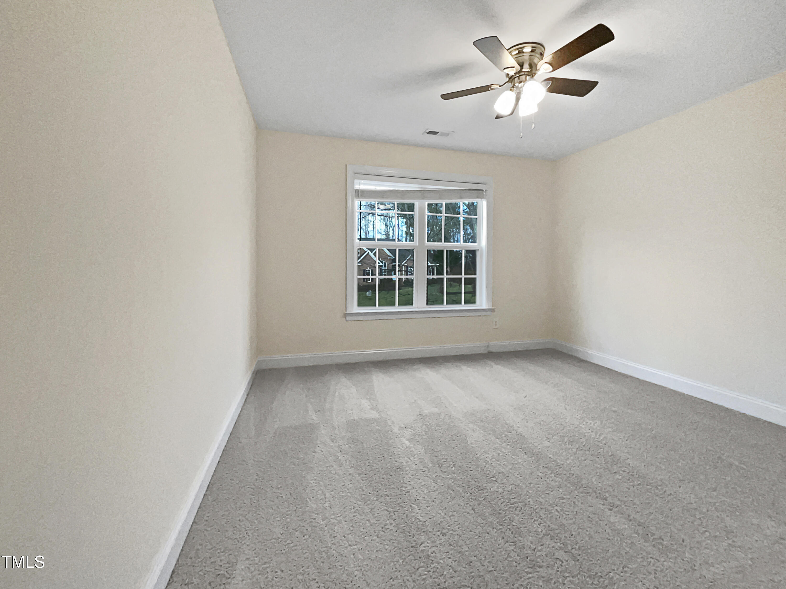 5621 Voorhees Lane