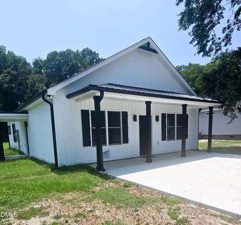 Photo of 214 E Railroad Street, La Grange, NC 28551 (MLS # 10180548)