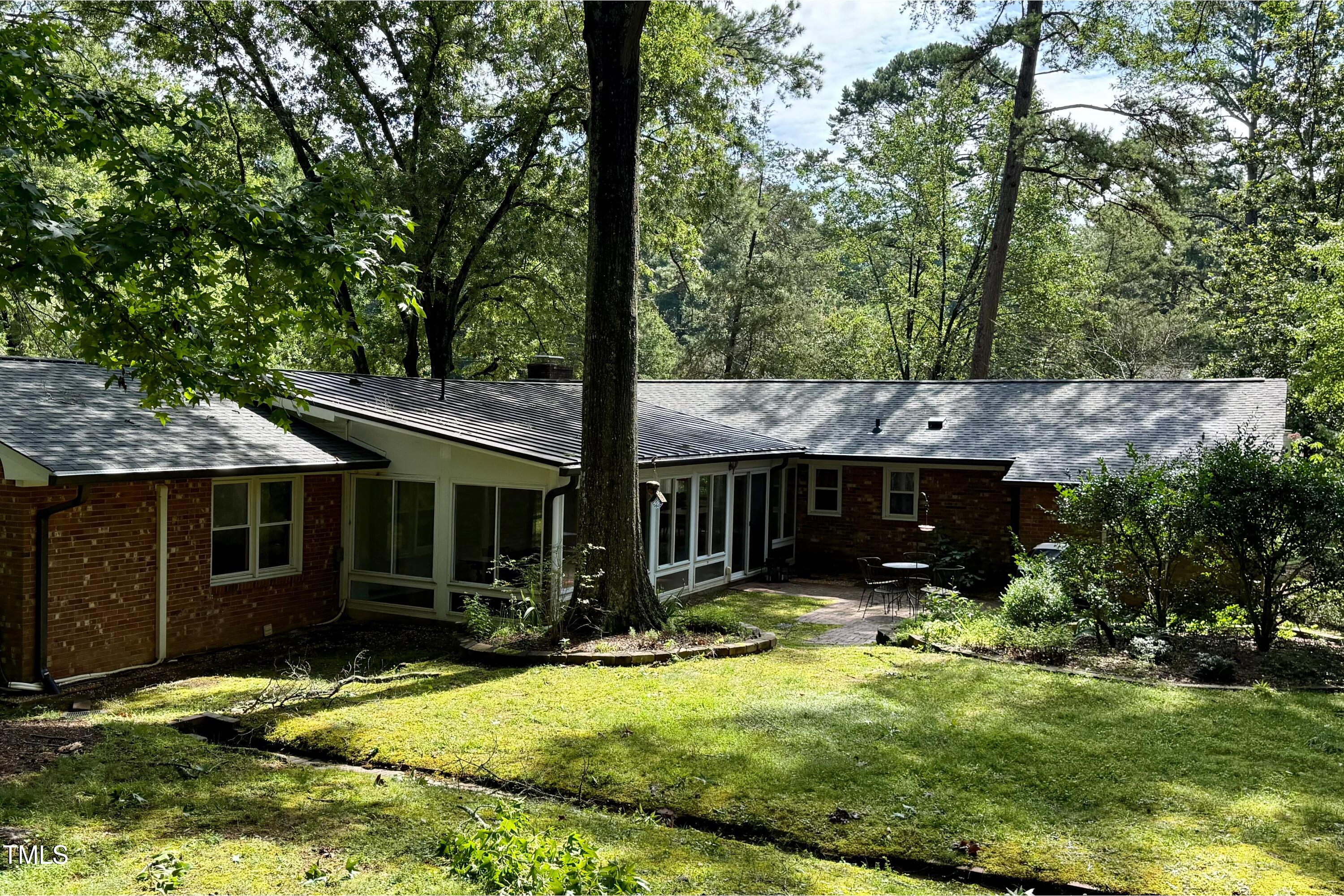 700 Tinkerbell Road