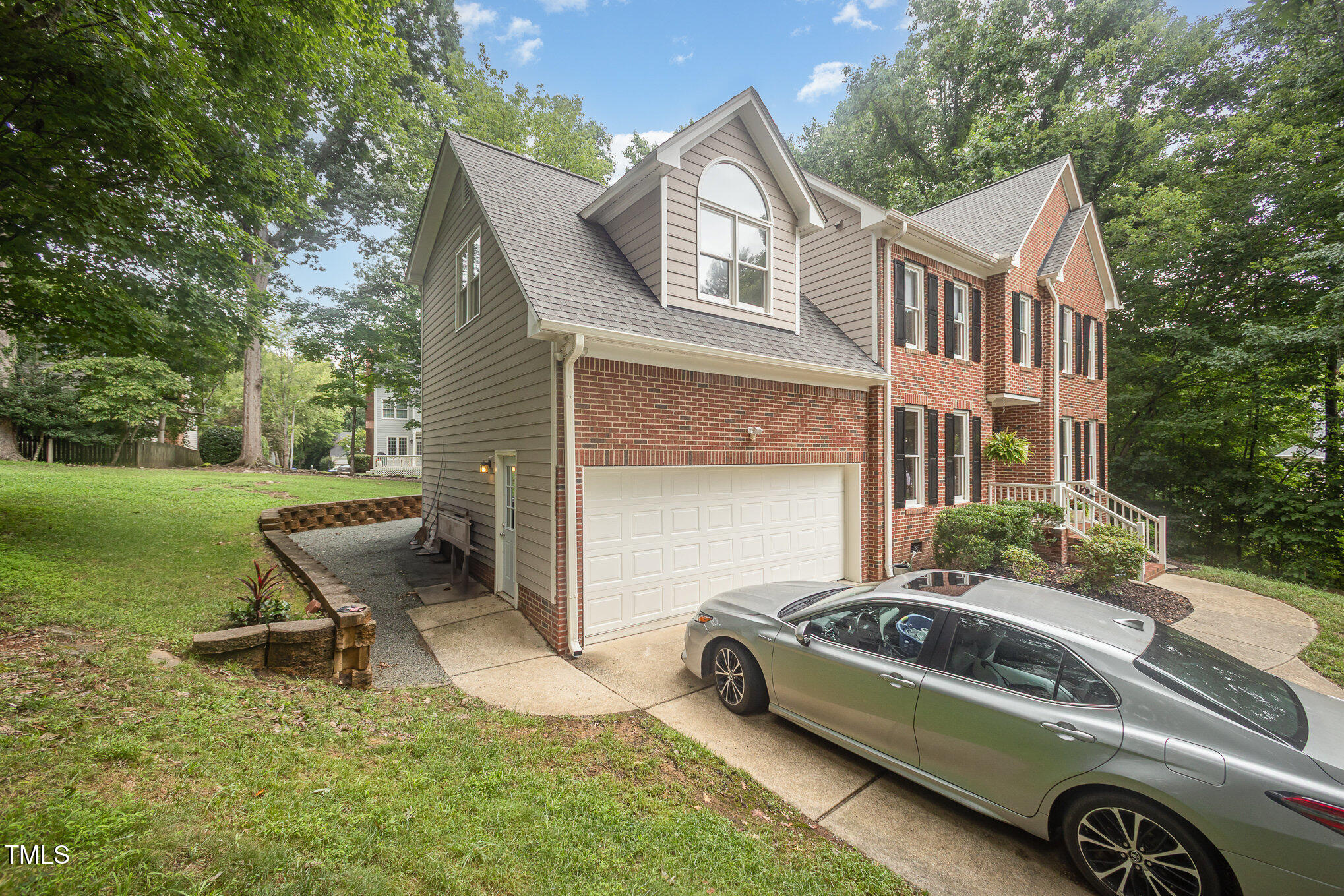 102 Highstream Place