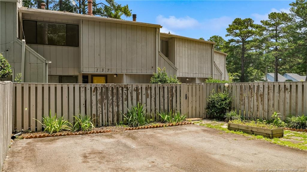 137 Mallards Cove