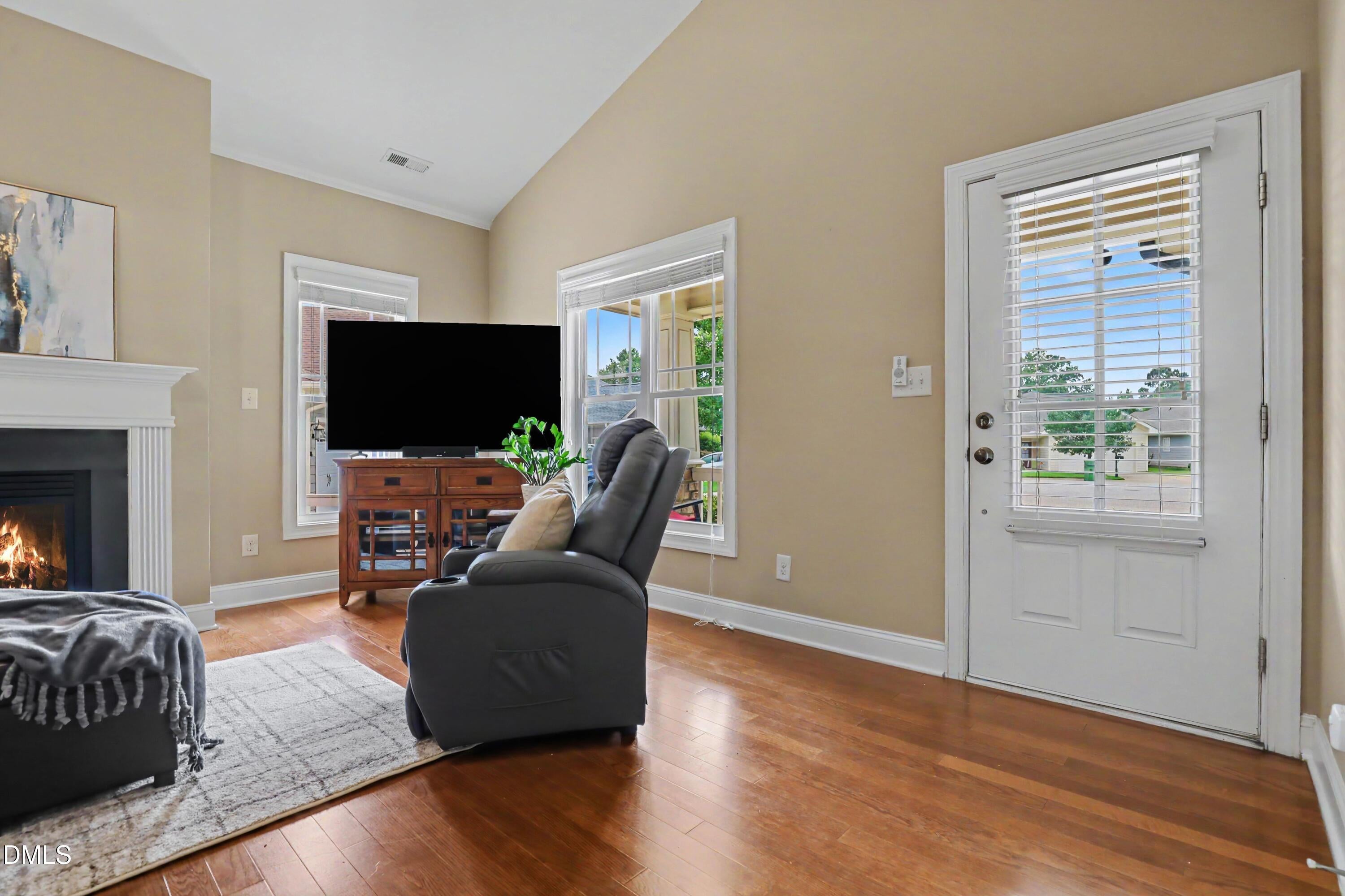 762 Arrowhead Lake Court