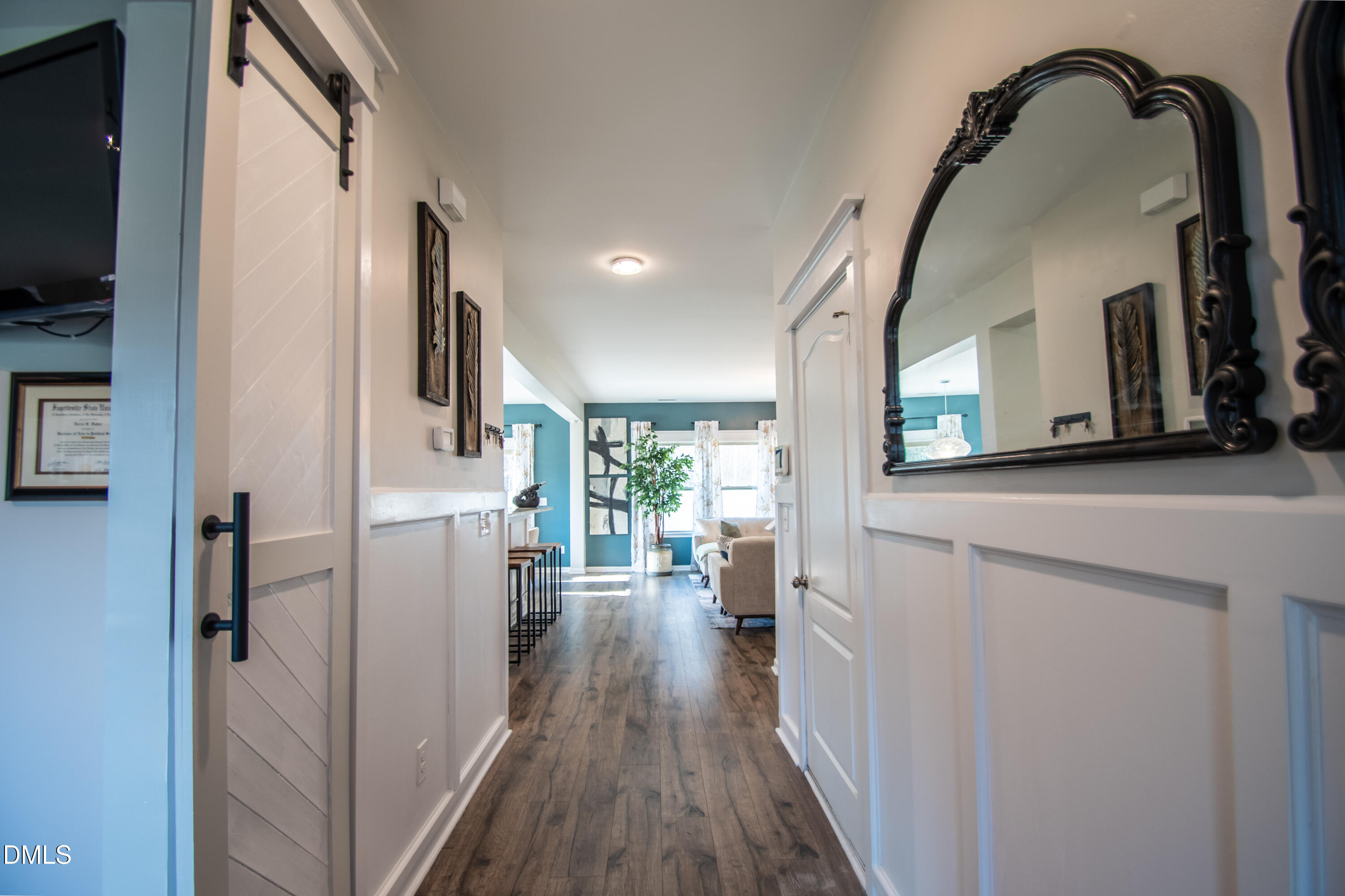 1004 Ledgemont Court