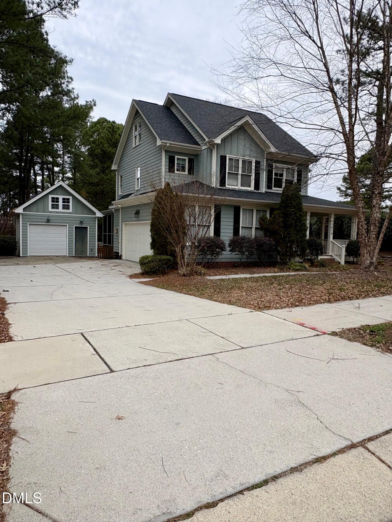 1613 Marshall Farm Street