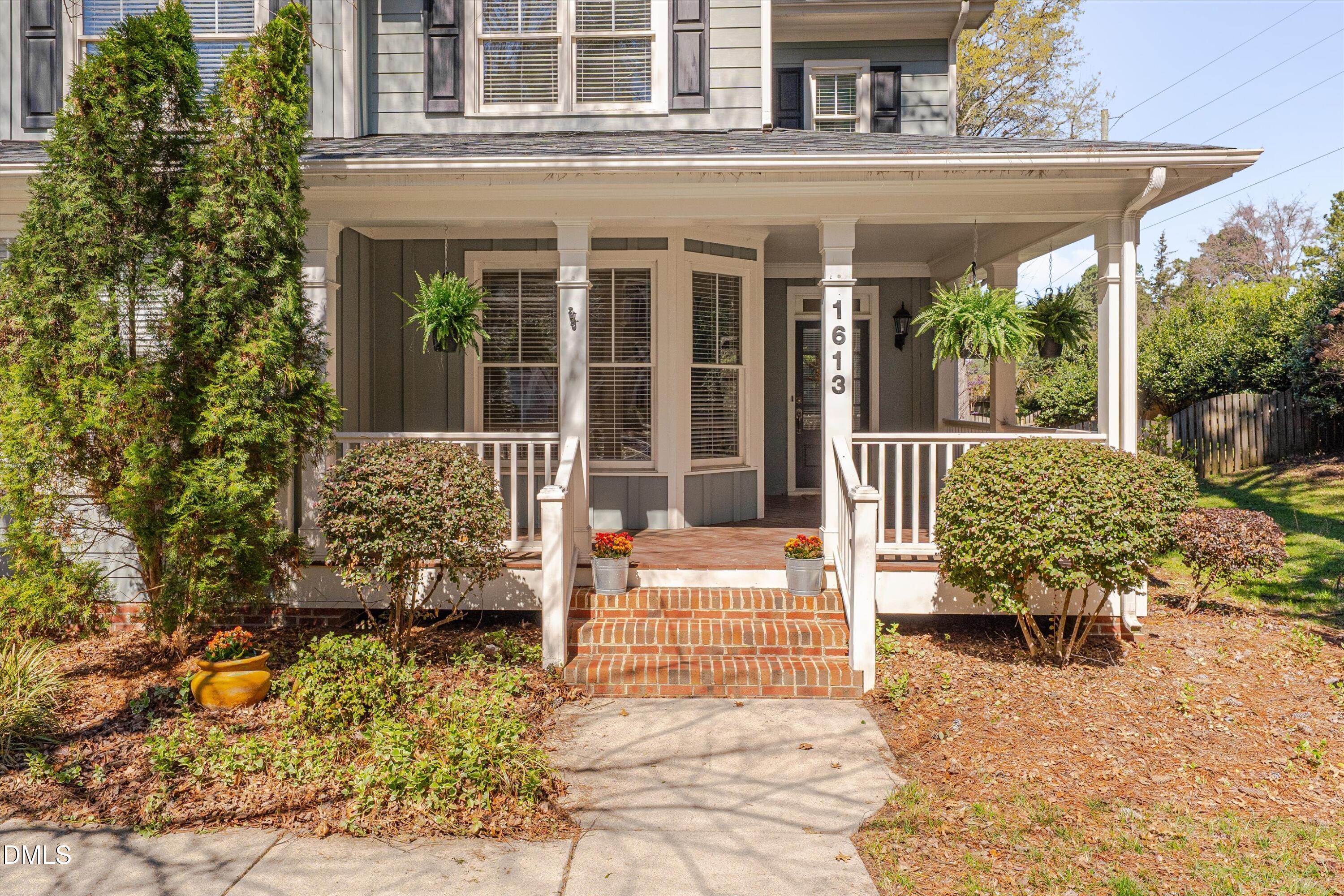 1613 Marshall Farm Street