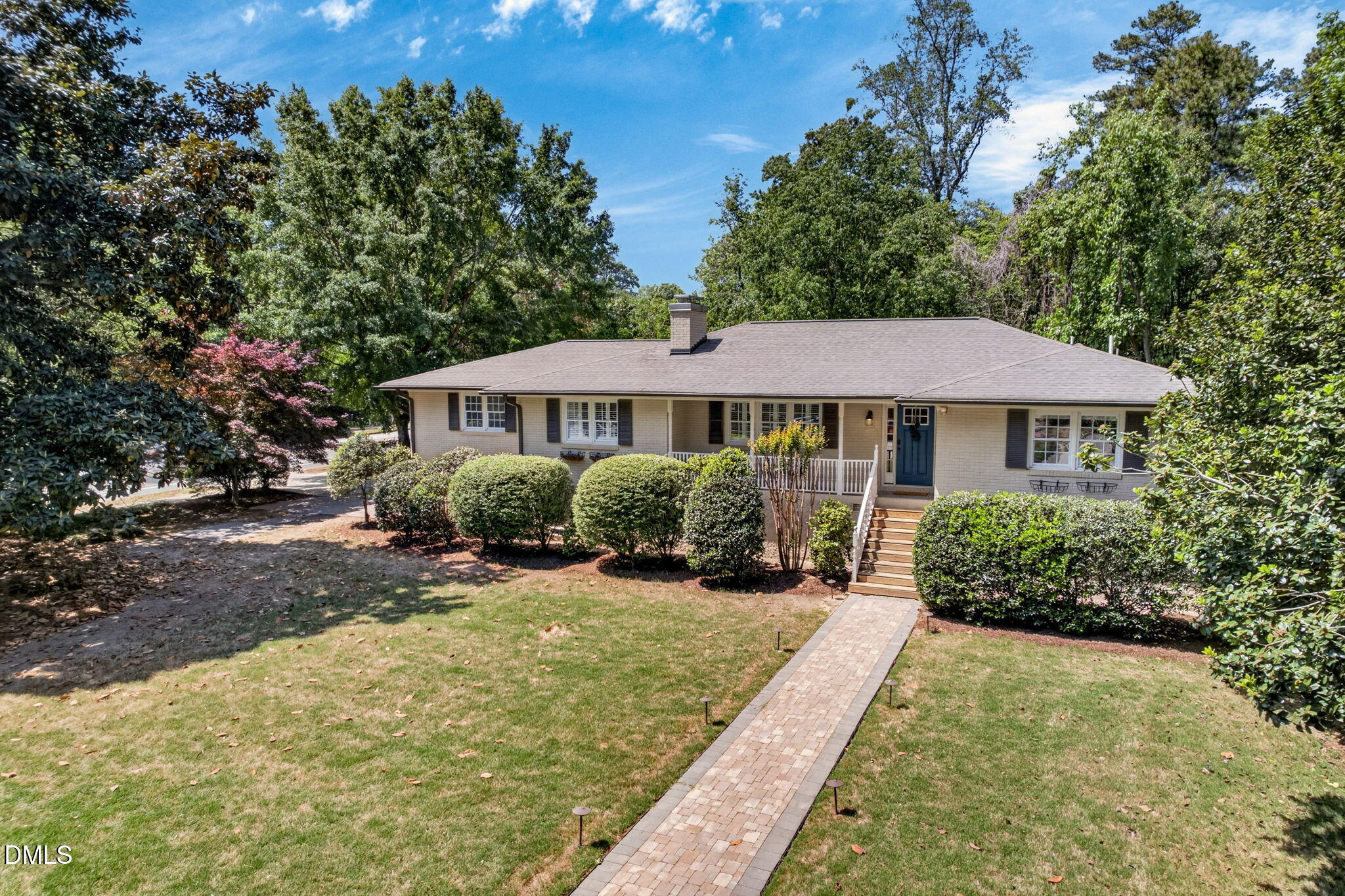 3901 Quail Hollow Drive