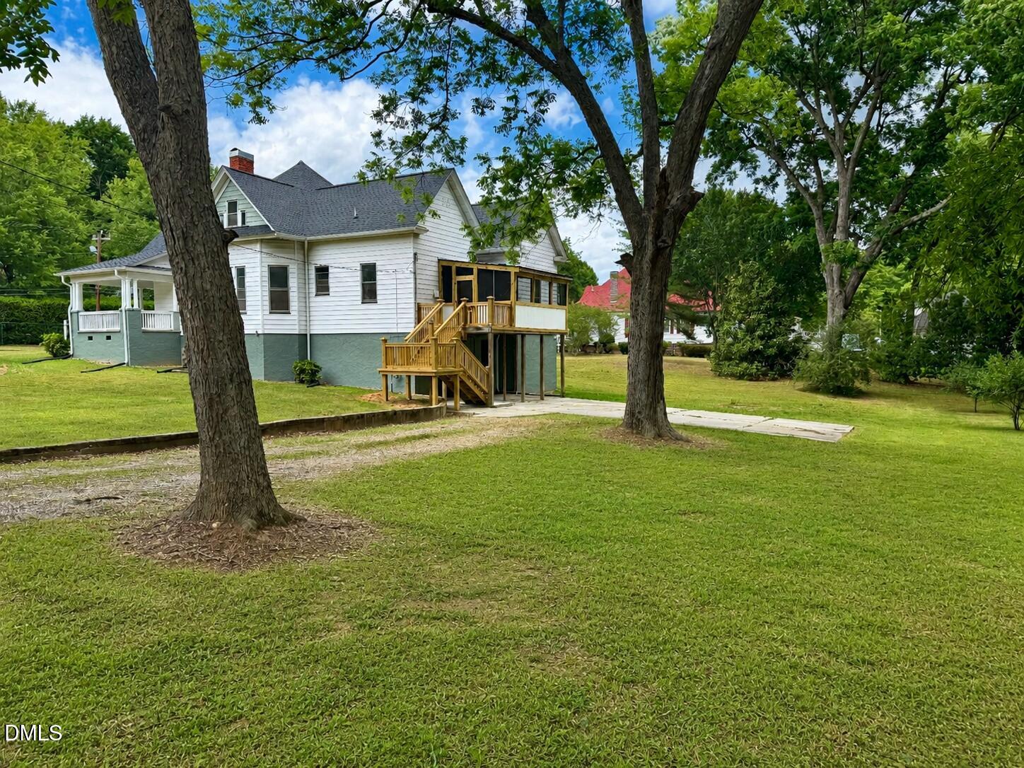 202 Forest Avenue