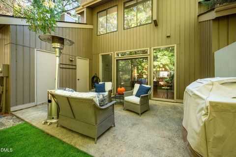 2 Vauxhall Place Chapel Hill NC 27517