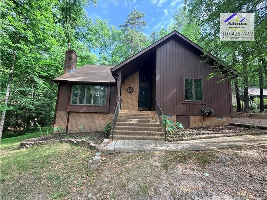 5004 CARDINAL CIR, SANFORD, NC 27332 - Image bda4a93e72731512ed604a3a0700a7fd/136315285