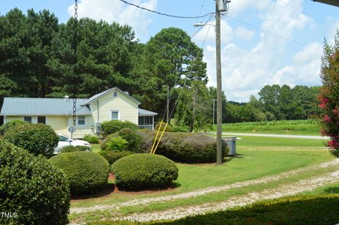 A home in Warrenton