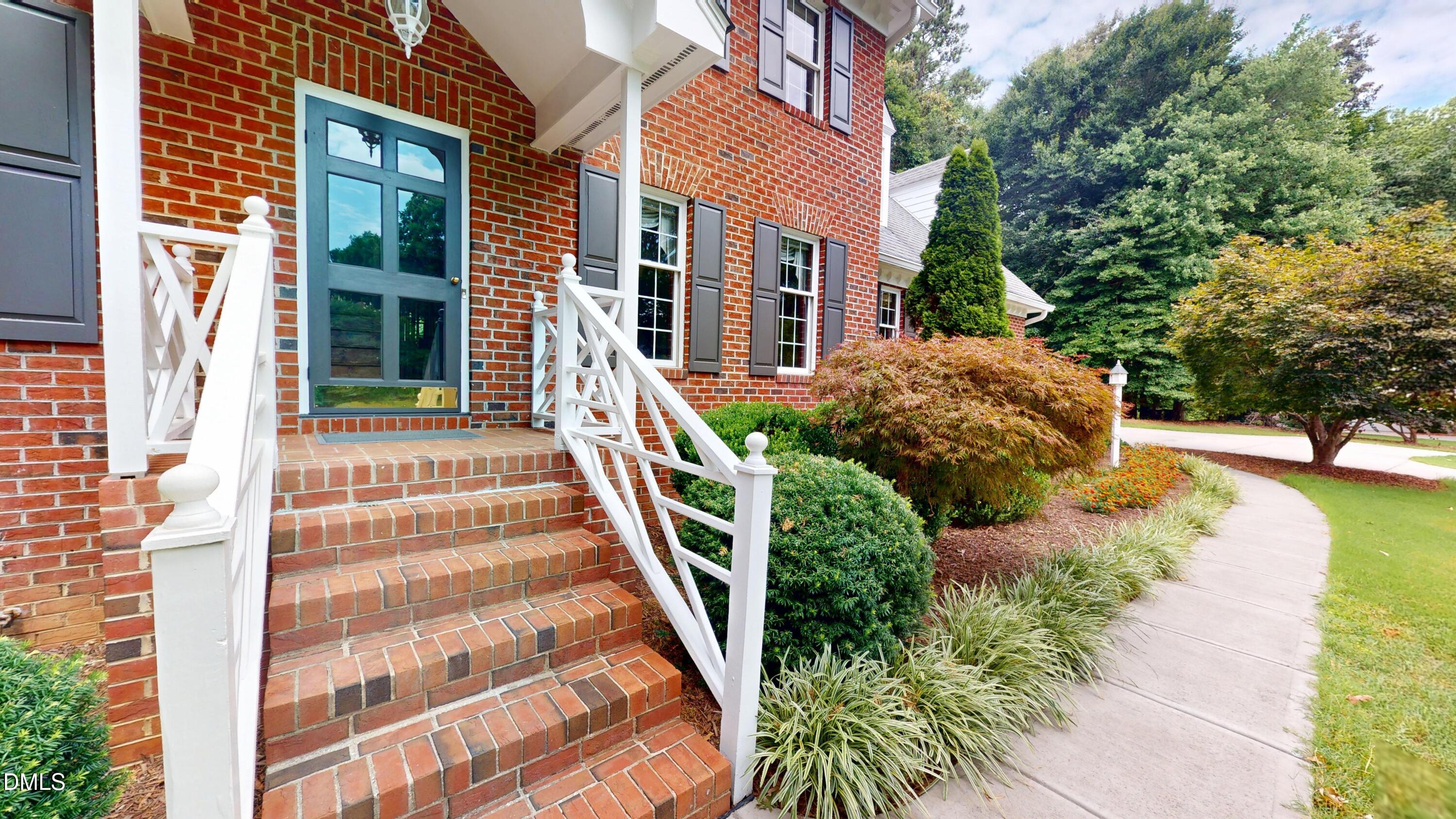 5005 Fielding Drive