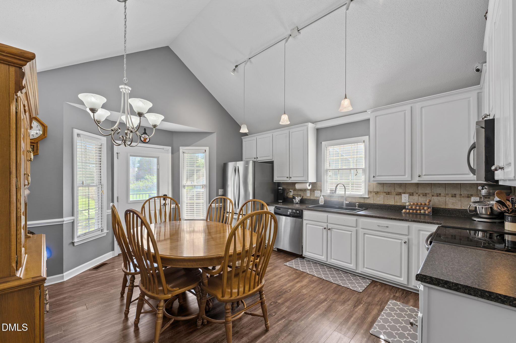 3004 Cedar Crest Court