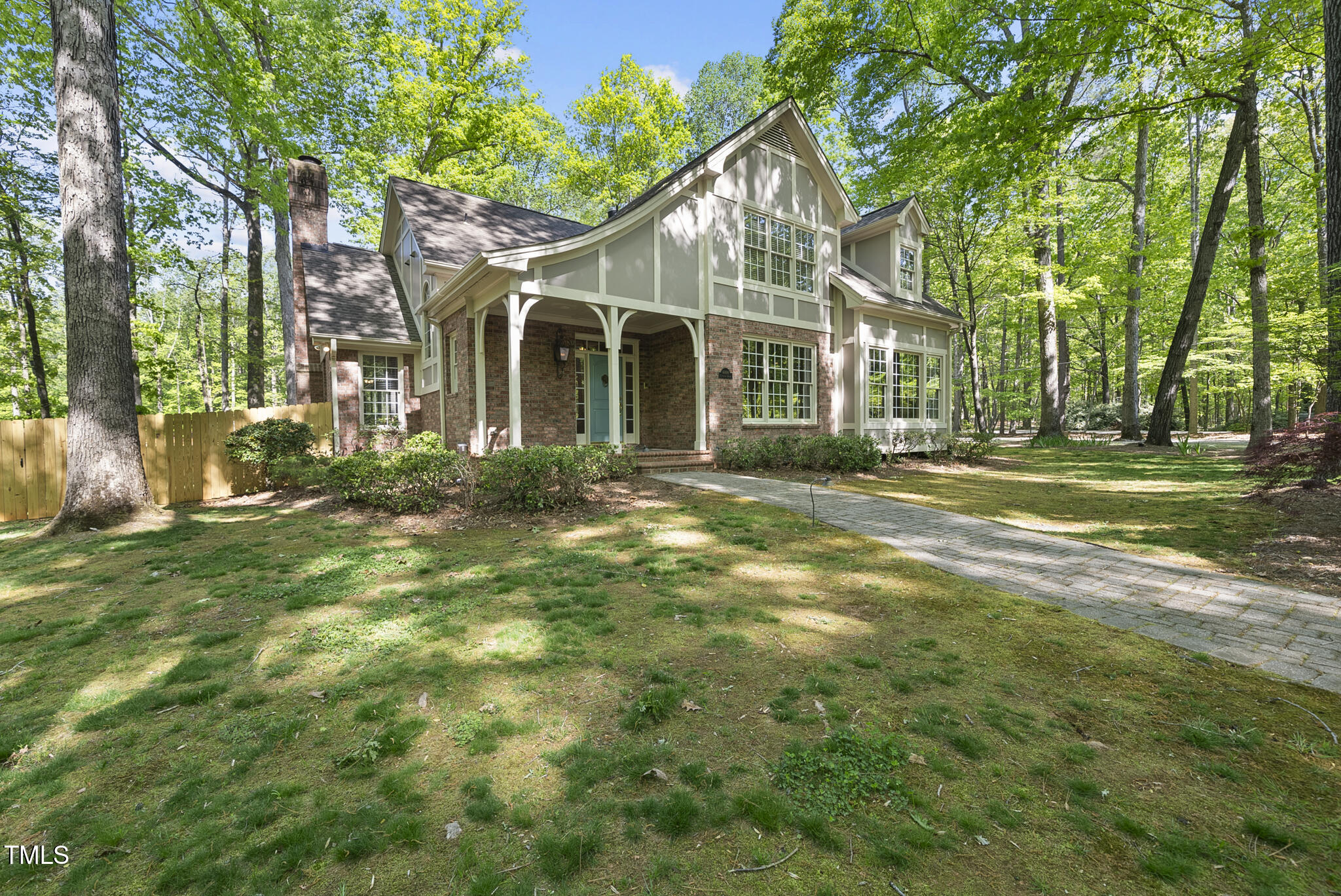 6000 Canadero Drive
