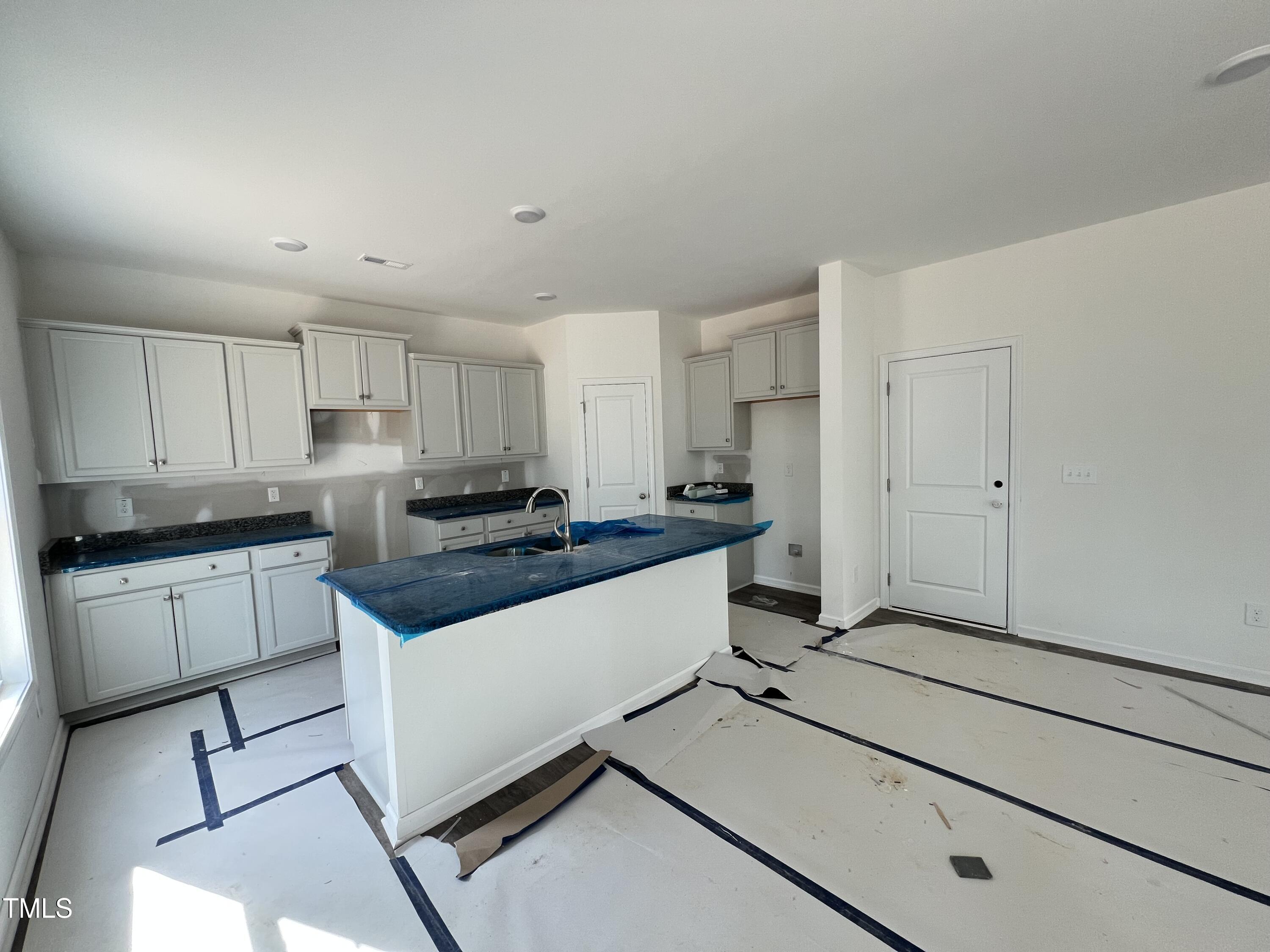 320 Traveller Way