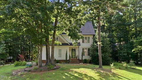 Photo of 22 Goldthread Avenue, Clayton, NC 27527 (MLS # 10172855)