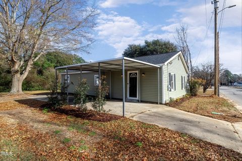 A home in Dunn