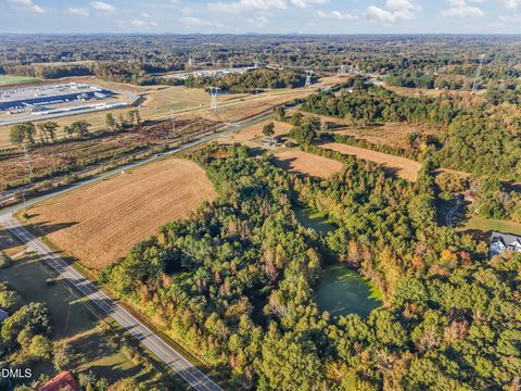 8794 Old 421 Road Liberty NC 27298