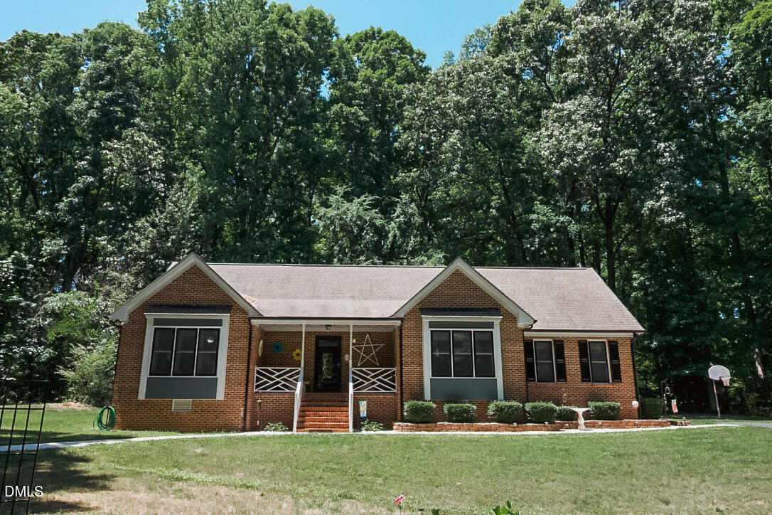 946 Cooke Road