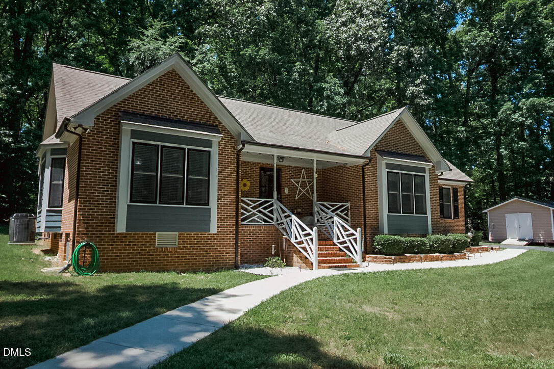 946 Cooke Road