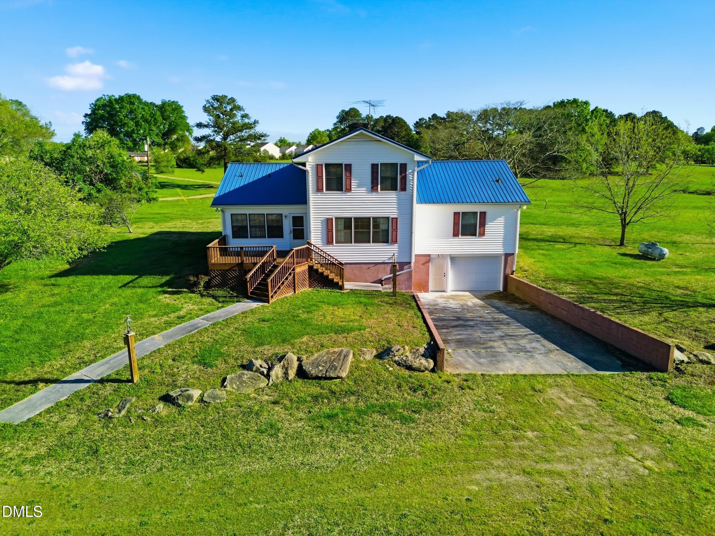 1032, 1036 Water Plant Road