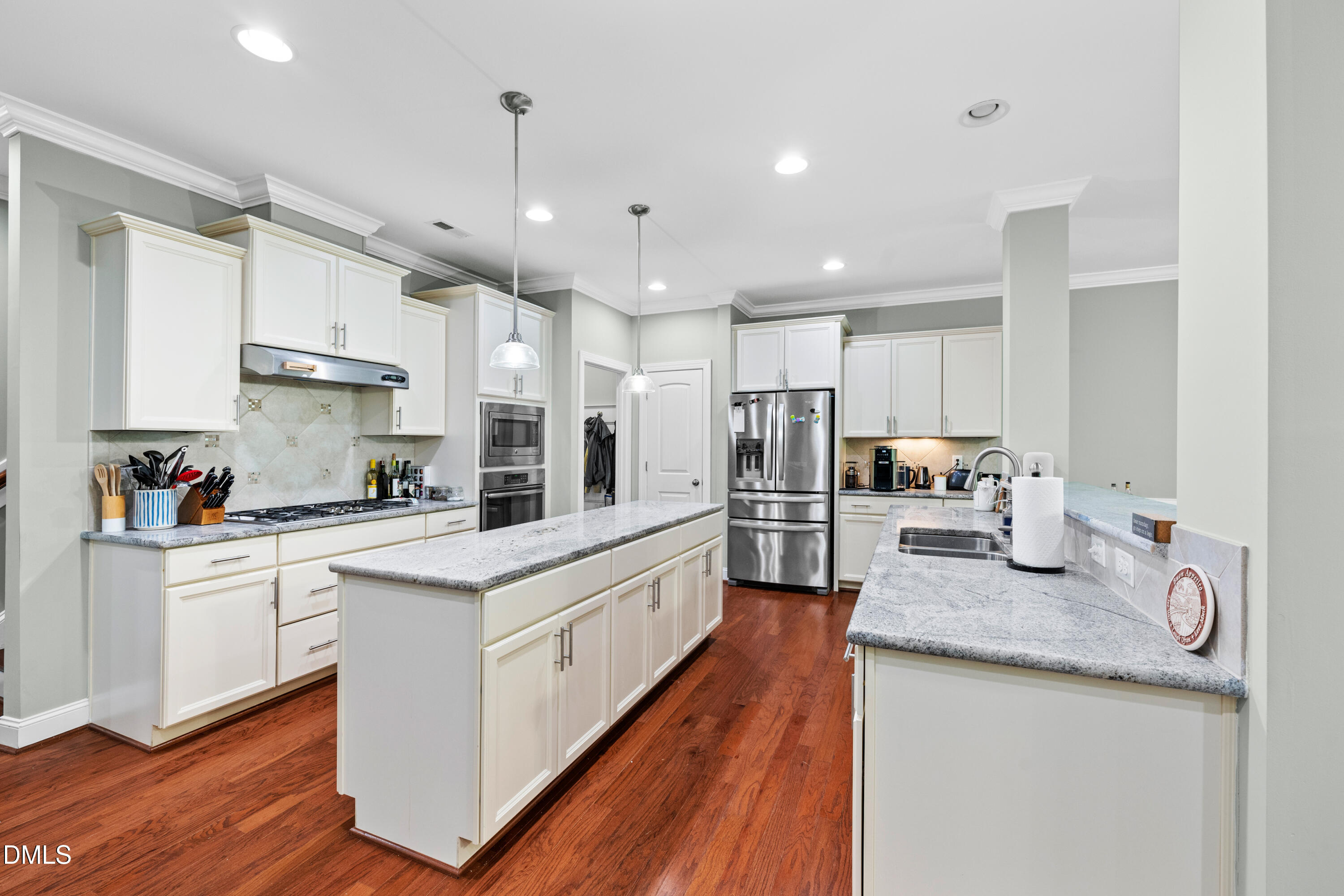 2720 Masonboro Ferry Drive