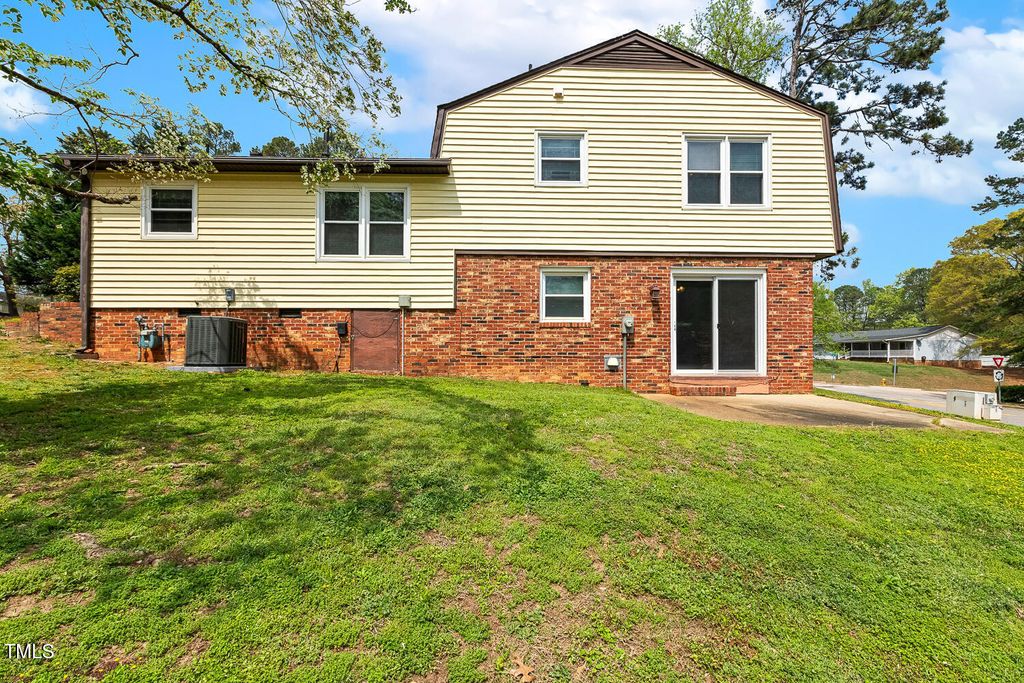 listing image 38